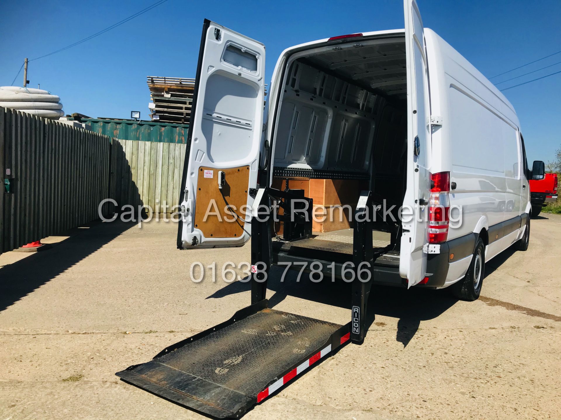 (ON SALE) MERCEDES SPRINTER 313CDI "LWB" INTERNAL ELECTRIC TAIL LIFT/LOADING RAMP (16 REG) 1 OWNER - Image 12 of 25