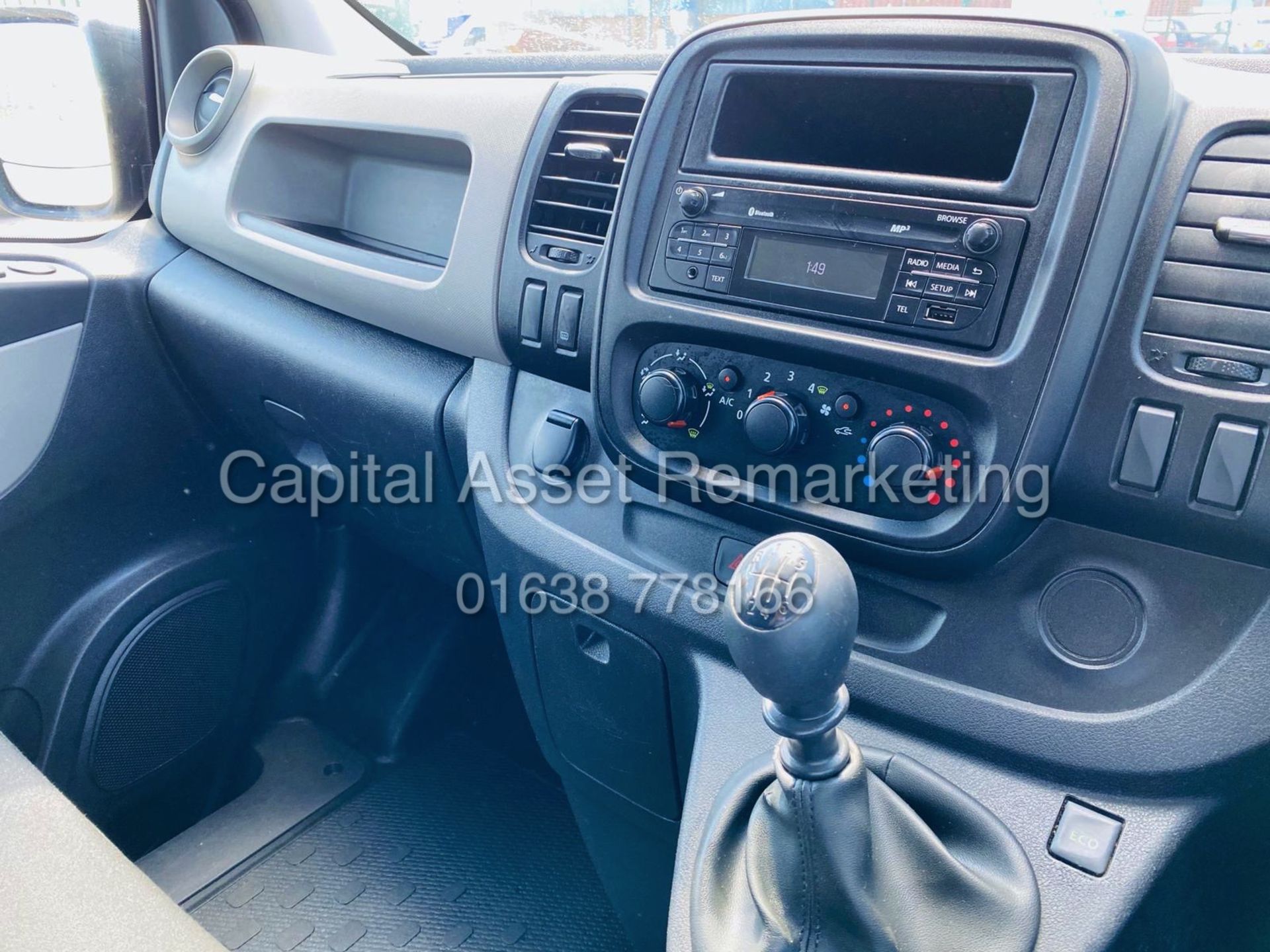 (ON SALE) RENAULT TRAFIC 1.6DCI 'BUSINESS EDITION" LWB (16 REG) AIR CON - COMFORT PACK - NO VAT!!! - Image 18 of 21