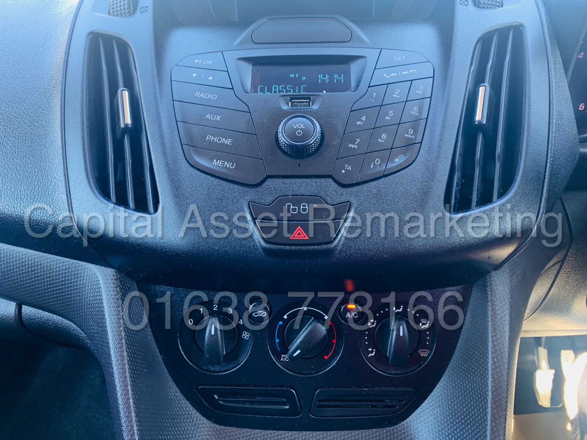 ON SALE FORD TRANSIT CONNECT *SWB* (2017 MODEL - EURO 6) '1.5 TDCI - ' - (FULL HISTORY) *ONLY 54K* - Image 25 of 27