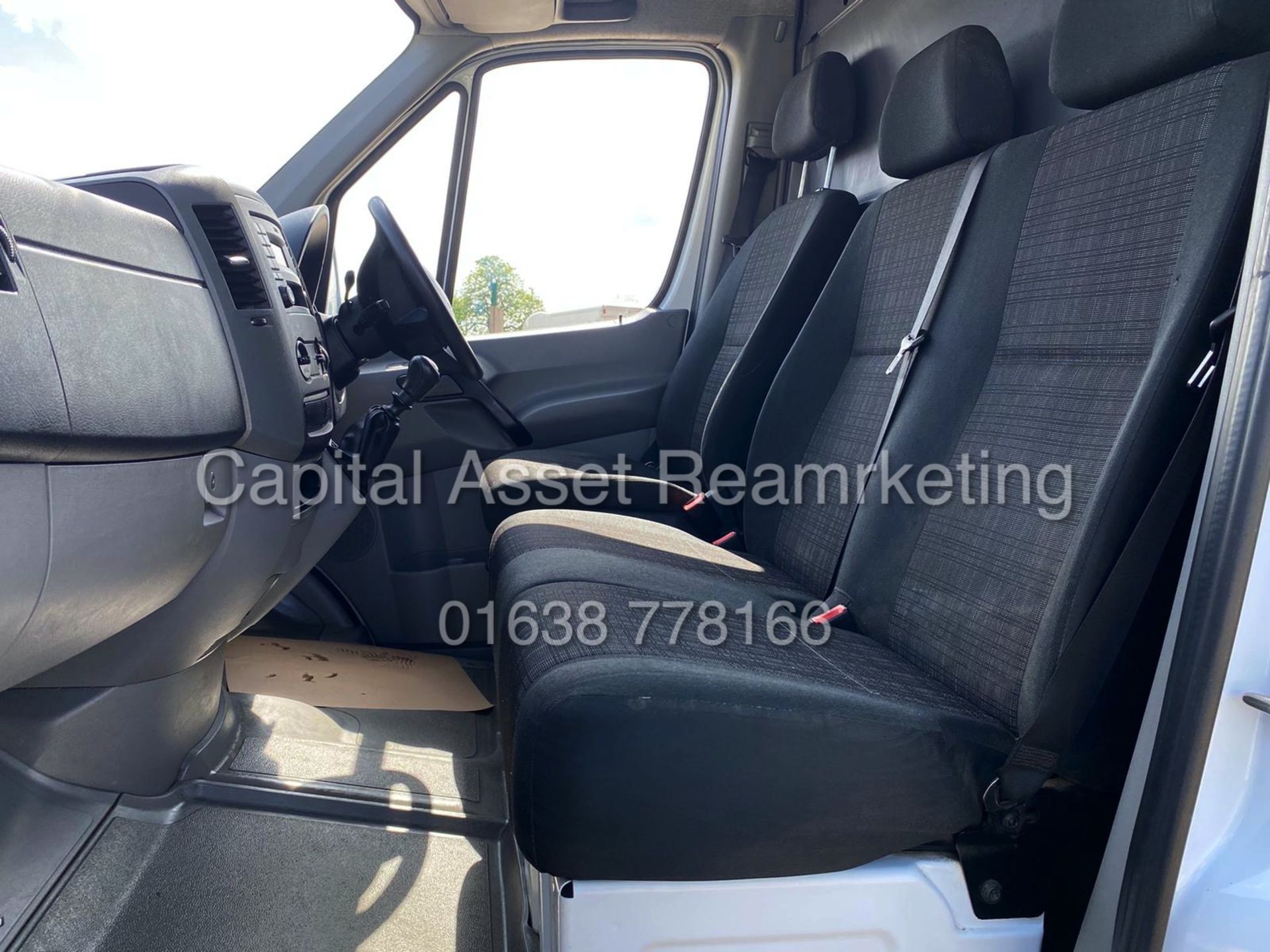 (ON SALE) MERCEDES SPRINTER 313CDI "130BHP - 6 SPEED" LWB/HI TOP (2016 MODEL) 1 OWNER -109K WITH FSH - Image 18 of 22