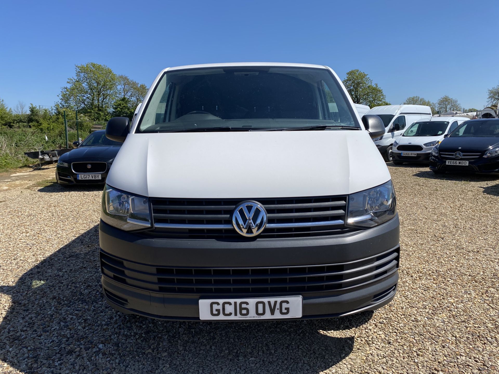 ON SALE VOLKSWAGEN TRANSPORTER T6 2.0TDI BLUE MOTION (102) SWB - 16 REG - 1 KEEPER - ELEC PACK - - Image 3 of 19