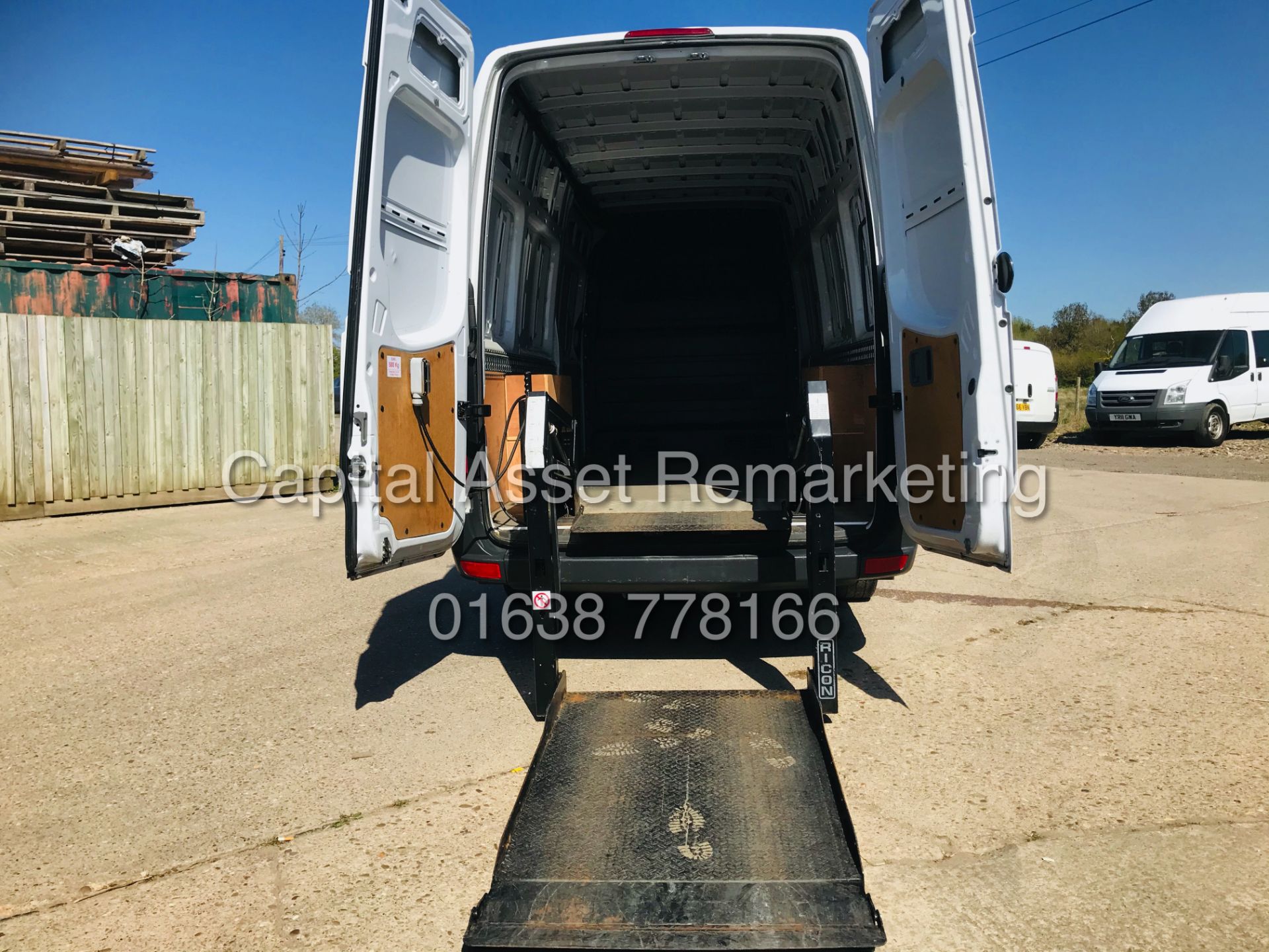 (ON SALE) MERCEDES SPRINTER 313CDI "LWB" INTERNAL ELECTRIC TAIL LIFT/LOADING RAMP (16 REG) 1 OWNER - Image 13 of 25