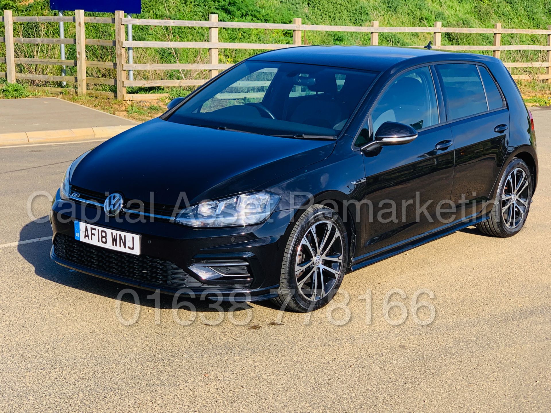 (On Sale) VOLKSWAGEN GOLF *R-LINE EDITION* 5 DOOR (2018) '2.0 TDI - 150 BHP - 6 SPEED' (1 OWNER) - Image 6 of 50