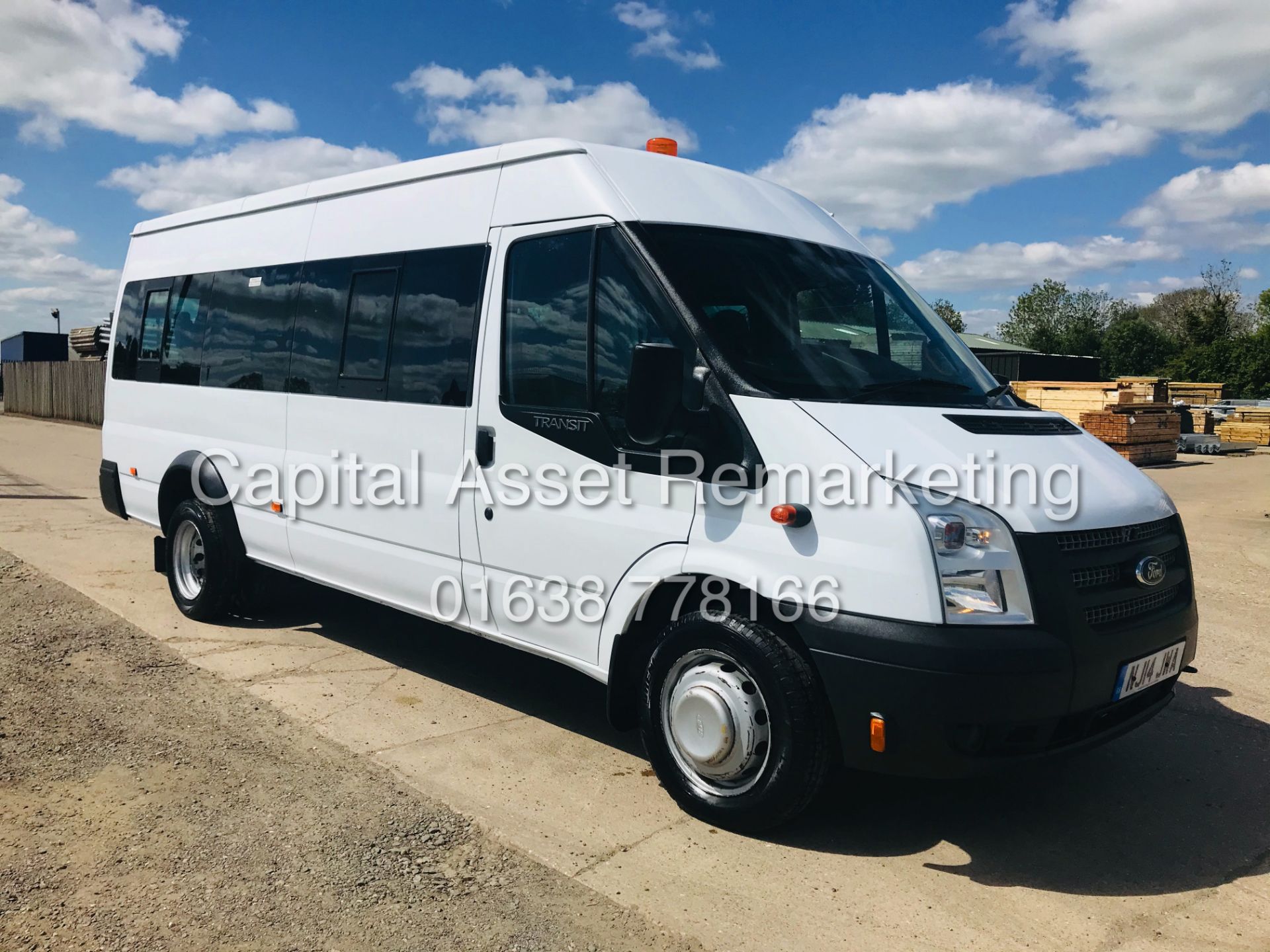 (ON SALE) FORD TRANSIT 135 T430 RWD *XLWB - 17 SEATER MINI-BUS* (2014) **ONLY 28,000 MILES** - Image 3 of 27