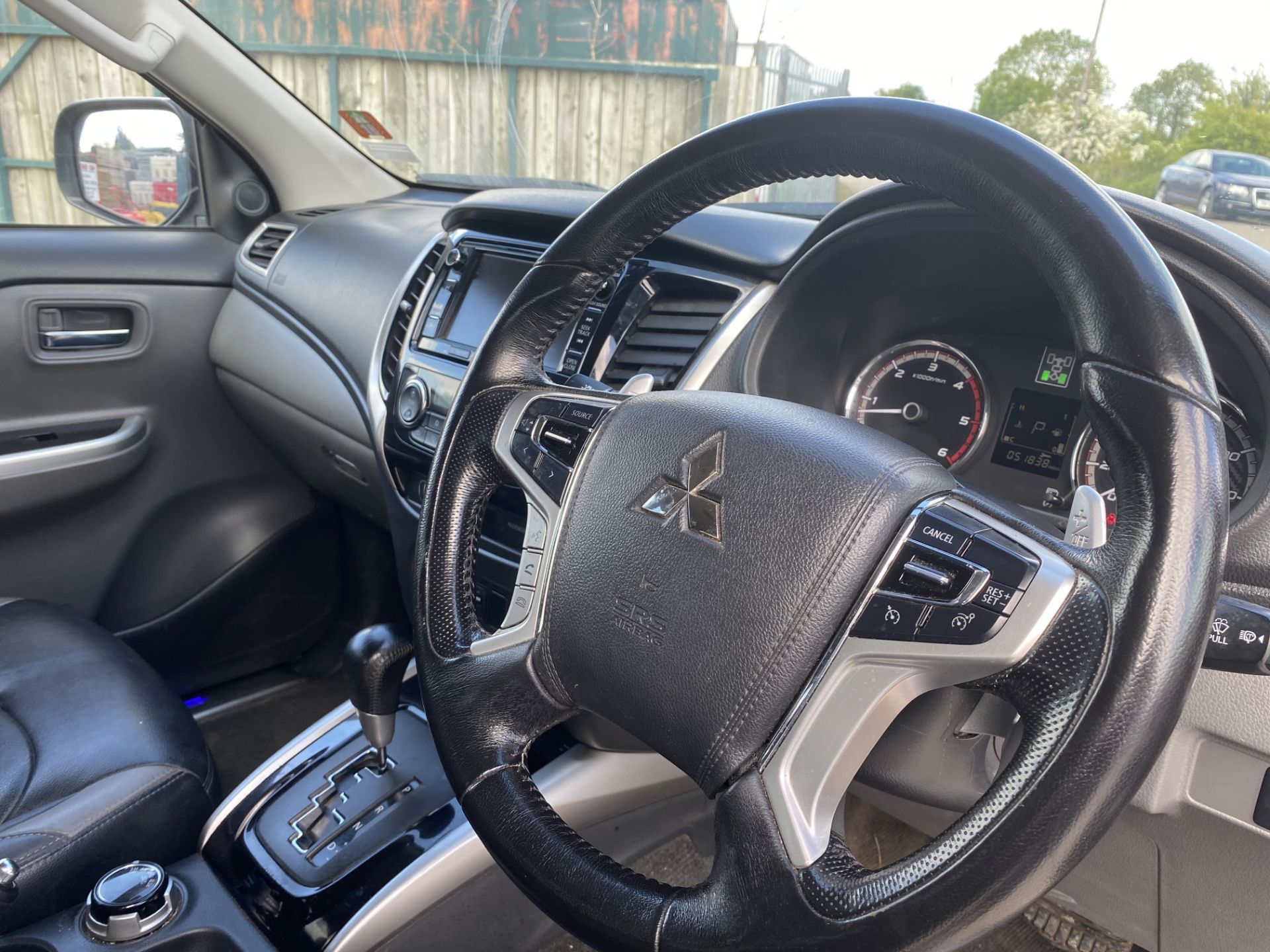 On Sale MITSUBISHI L200 "BARBARIAN" 2.5DI-D "AUTO - 17 REG - 1 KEEPER - HUGE SPEC -LOW MILES-SAT NAV - Image 29 of 32