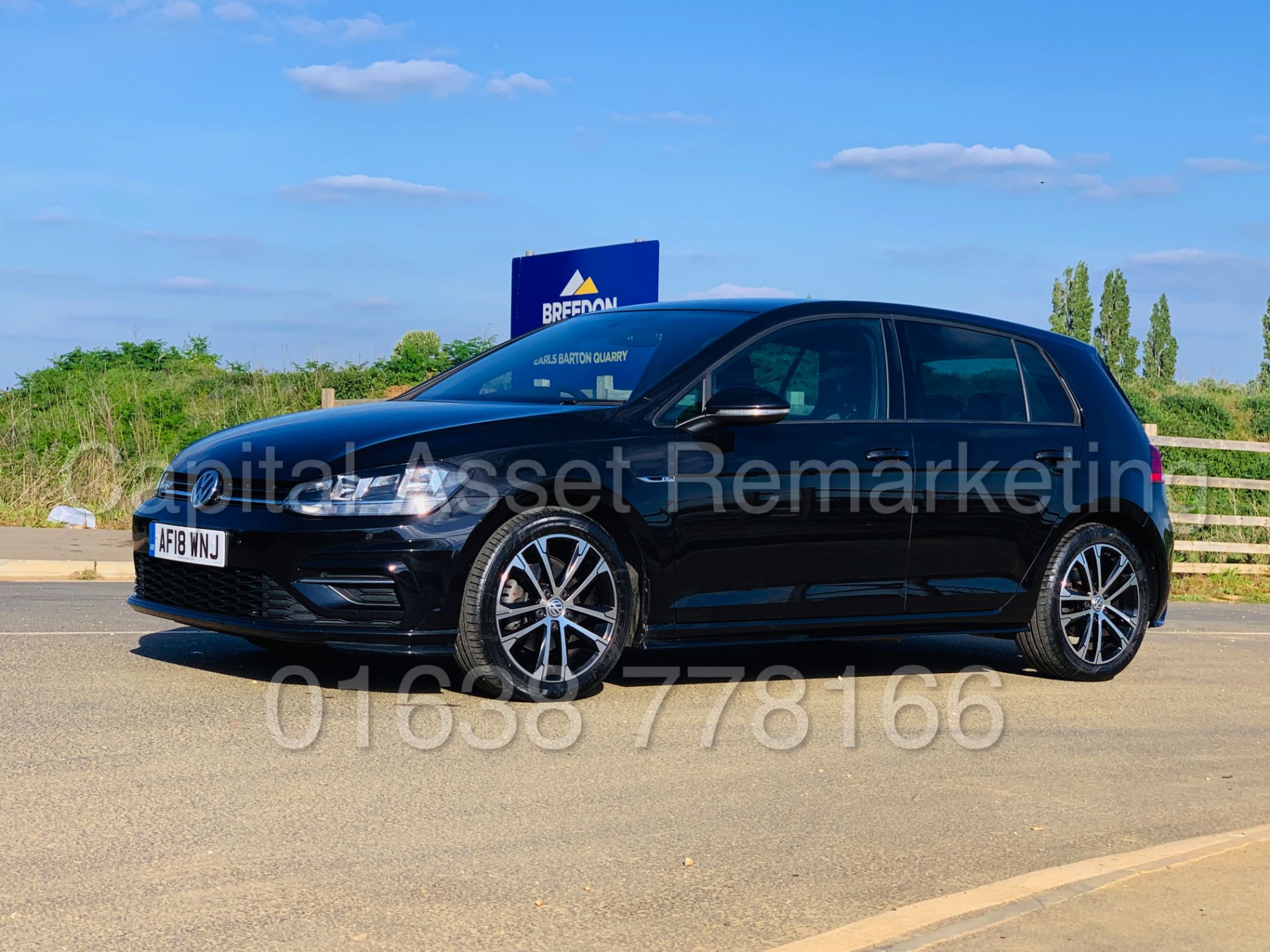 (On Sale) VOLKSWAGEN GOLF *R-LINE EDITION* 5 DOOR (2018) '2.0 TDI - 150 BHP - 6 SPEED' (1 OWNER) - Image 7 of 50