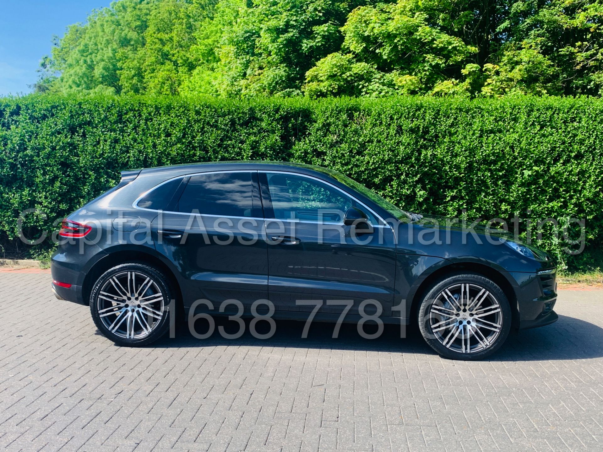 (On Sale) PORSCHE MACAN S *SPORTS SUV* (68 REG) '3.0 V6 DIESEL - 258 BHP - AUTO PDK' *MASSIVE SPEC* - Image 10 of 57