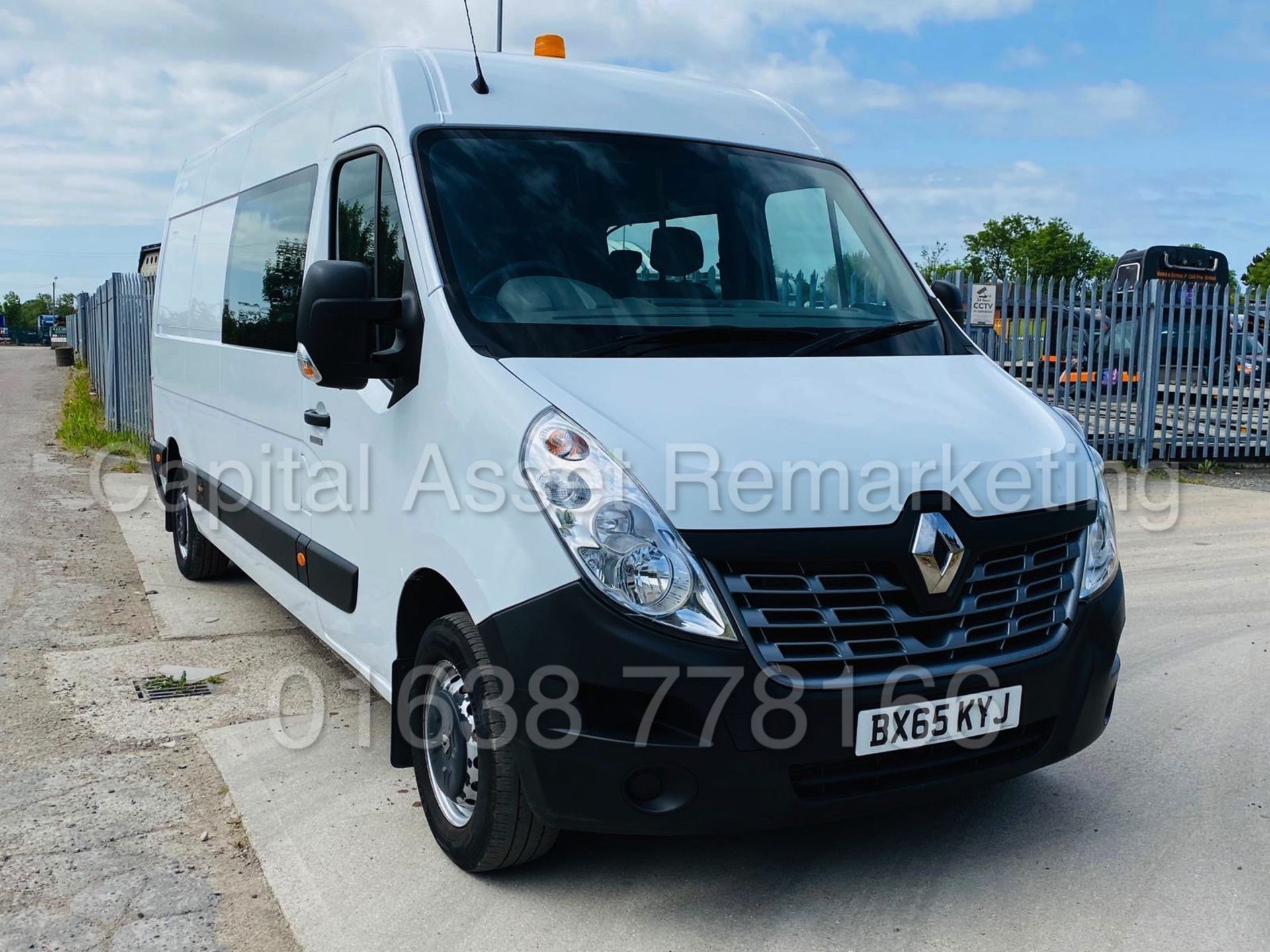 RENAULT MASTER LM35 *LWB HI-ROOF* (2016) '2.3 DCI - 110 BHP - 6 SPEED' **ONLY 36,000 MILES** - Image 3 of 33