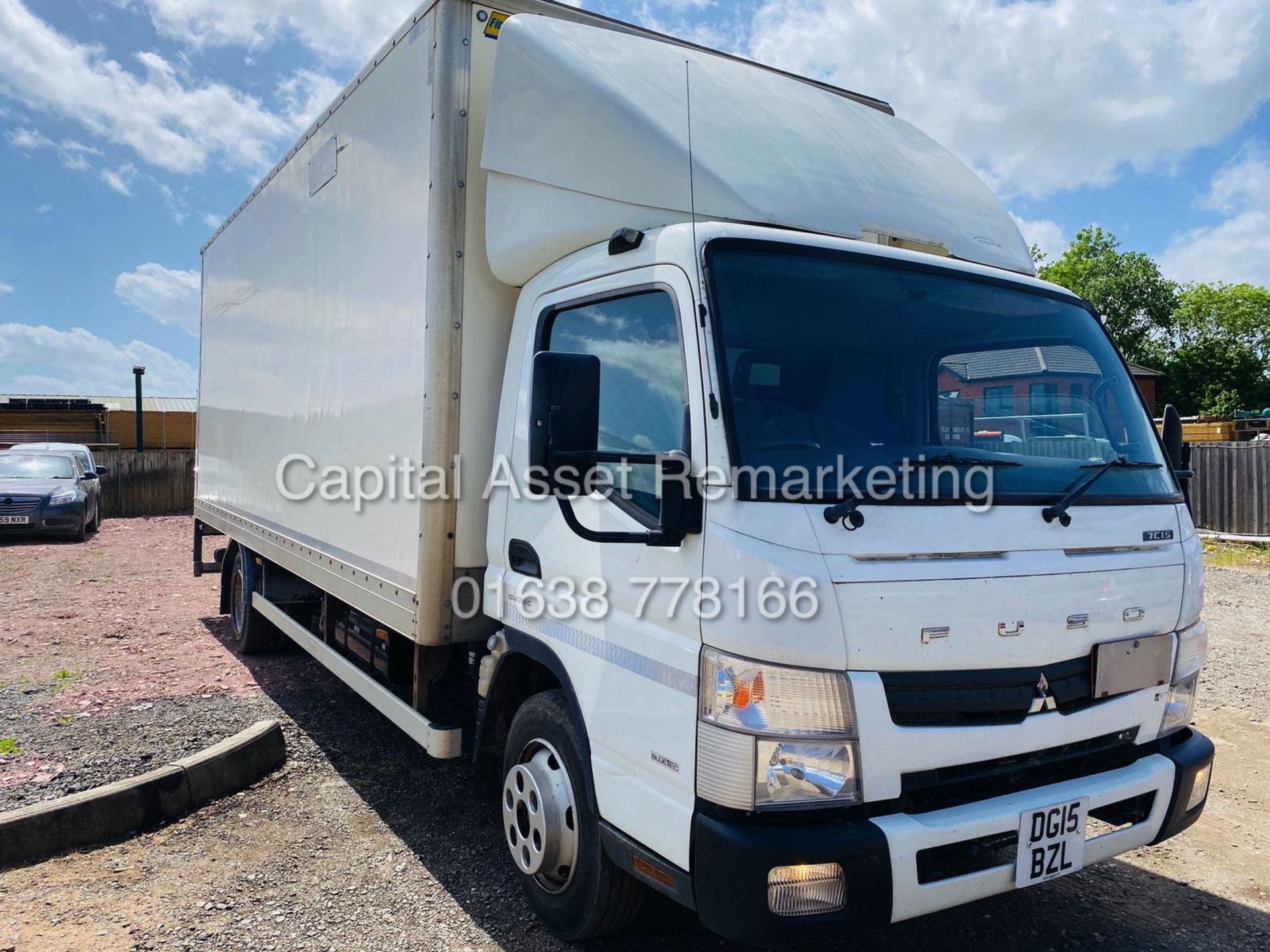 MITSUBISHI FUSO CANTER 7C15 (EURO 6 / AD-BLUE) 7500KG GROSS -20FT BOX-SIDE ACCESS-TAIL LIFT (15 REG) - Image 3 of 14