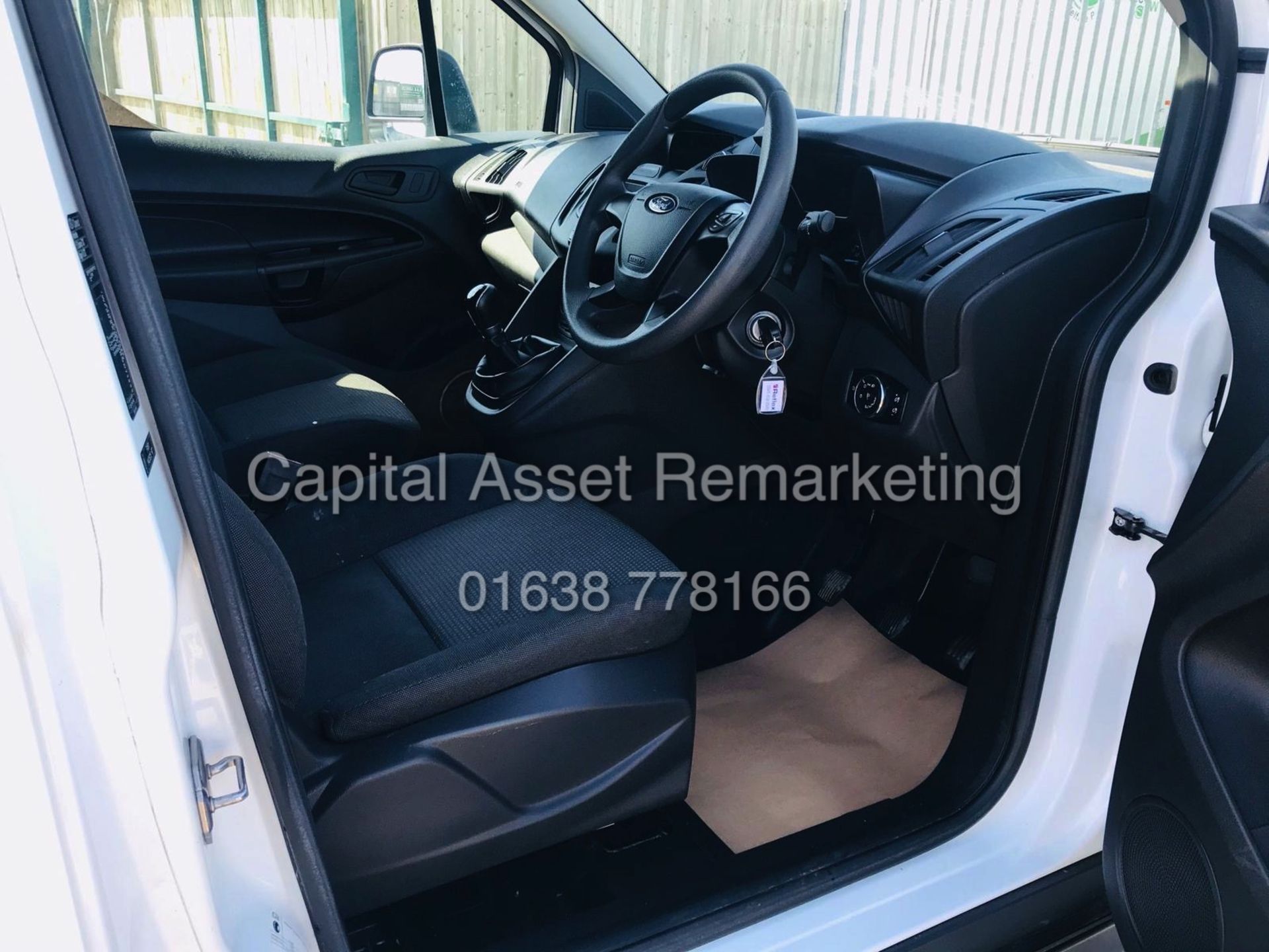 ON SALE FORD TRANSIT CONNECT 1.5TDCI "EURO 6" (2017 MODEL) 1 OWNER - FSH -PARKING SENSORS - - Image 13 of 23