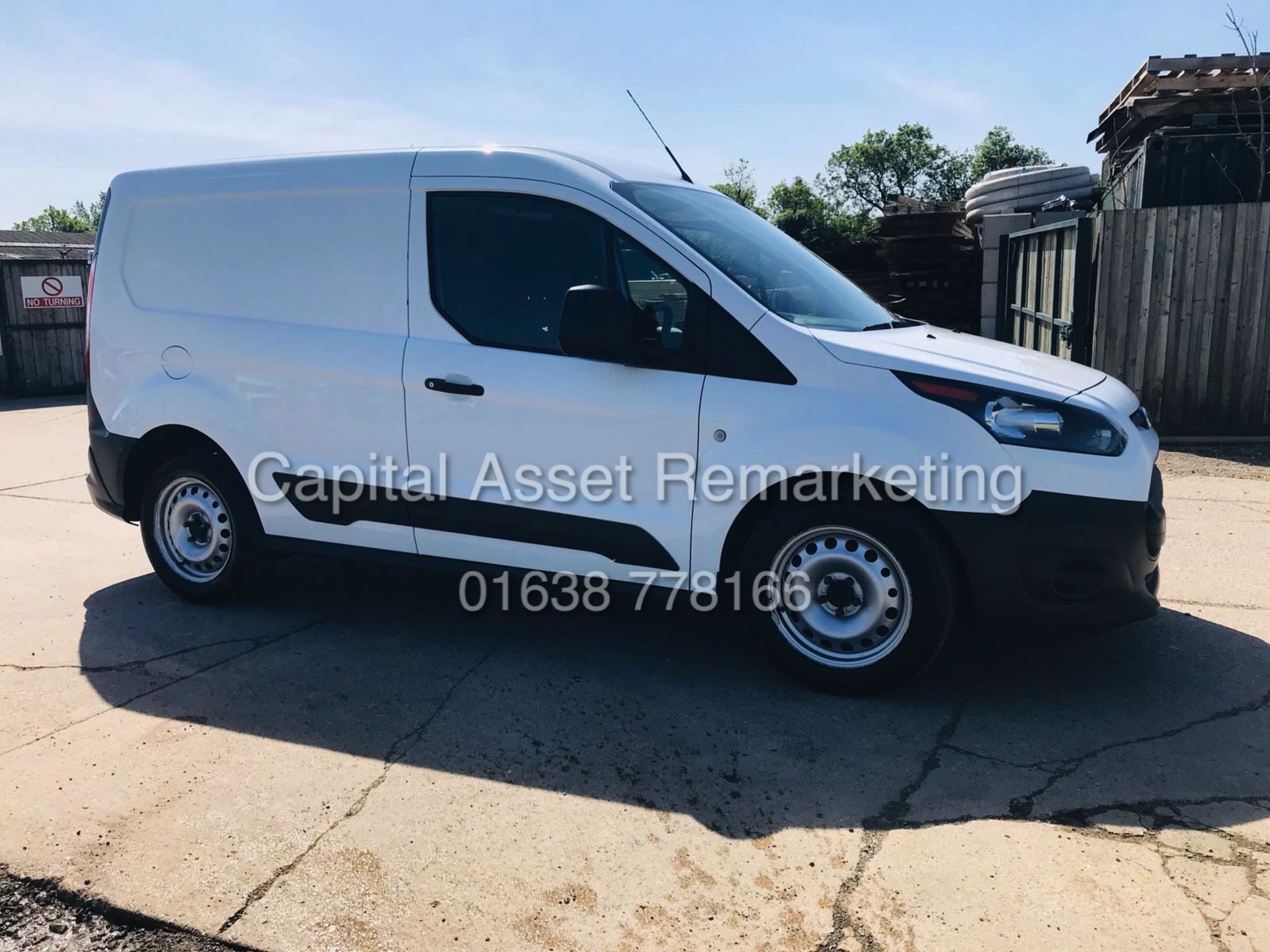 ON SALE FORD TRANSIT CONNECT 1.5TDCI "EURO 6" (2017 MODEL) 1 OWNER - FSH -PARKING SENSORS -