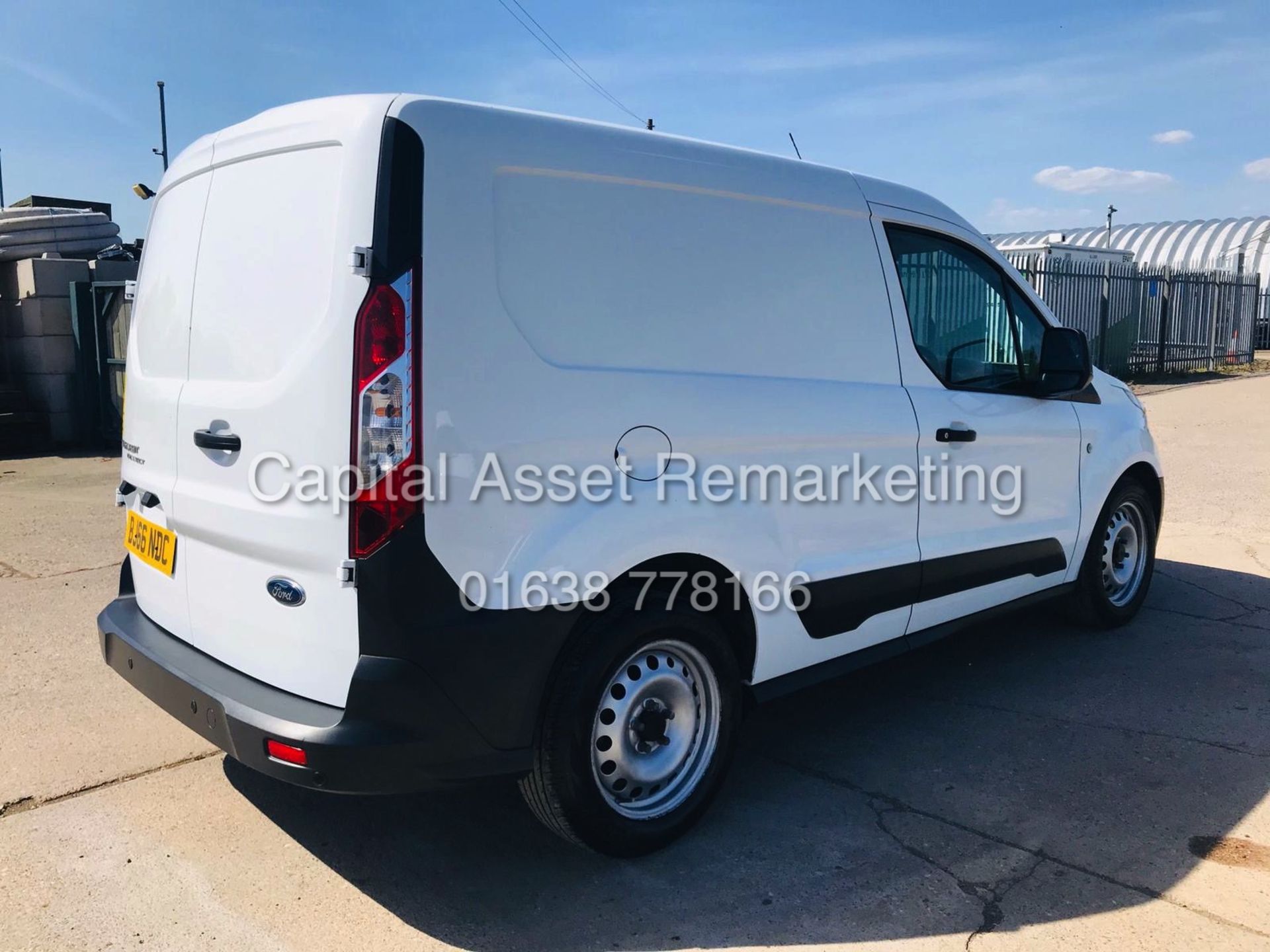 ON SALE FORD TRANSIT CONNECT 1.5TDCI "EURO 6" (2017 MODEL) 1 OWNER - FSH -PARKING SENSORS - - Image 10 of 23