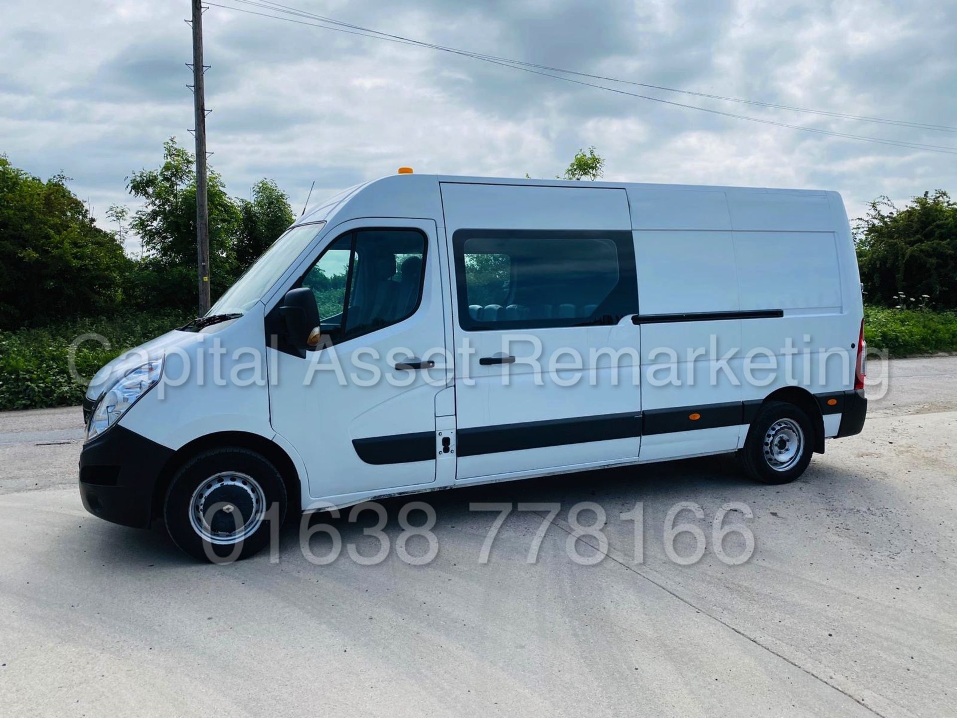 RENAULT MASTER LM35 *LWB HI-ROOF* (2016) '2.3 DCI - 110 BHP - 6 SPEED' **ONLY 36,000 MILES** - Image 8 of 33