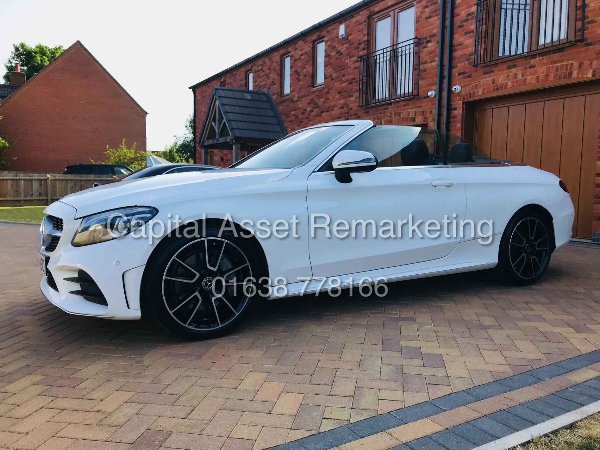 MERCEDES C300d 9G AUTO *AMG PREMUIM - CABRIOLET (2020 MODEL) SAT NAV (MASSIVE SPEC) *NO VAT* - Image 8 of 55