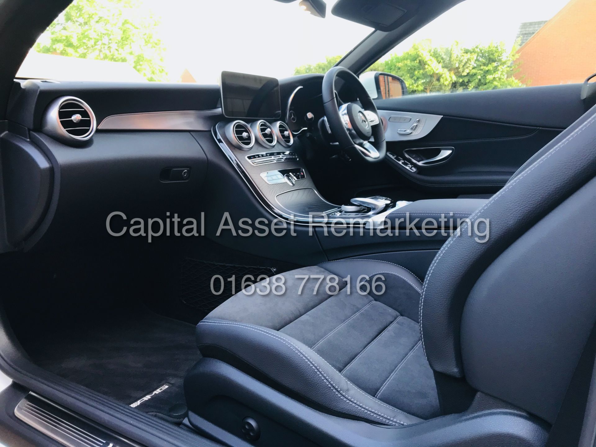 MERCEDES C300d 9G AUTO *AMG PREMUIM - CABRIOLET (2020 MODEL) SAT NAV (MASSIVE SPEC) *NO VAT* - Image 33 of 55