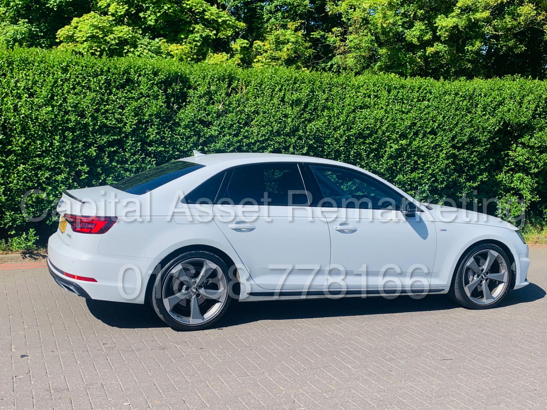 AUDI A4 'S-LINE' *BLACK EDITION* SALOON (2019) '2.0 TDI -190 BHP- S TRONIC AUTO' *SAT NAV* (1 OWNER) - Image 12 of 53