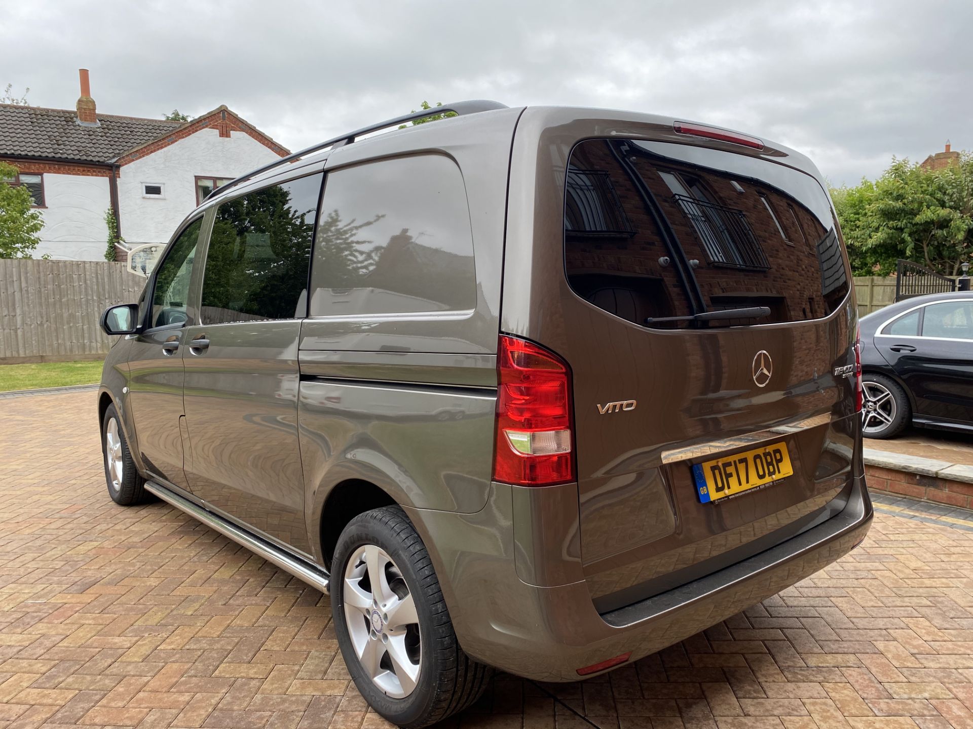 (ON SALE) MERCEDES VITO 116CDI "SPORT" AUTO 5 SEATER DUALINER / CREW VAN - 17 REG - ONLY 44K MILES - Image 6 of 29