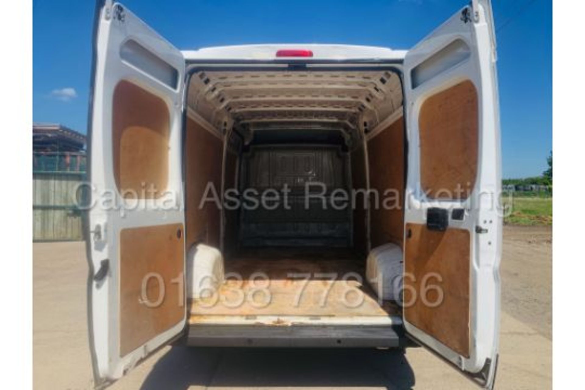 ON SALE CITROEN RELAY * HI-ROOF* (2017 - EURO 6 / U-LEZ) *2.0 BLUE HDI - 130 BHP -6 SPEED* (3500 KG) - Image 4 of 7