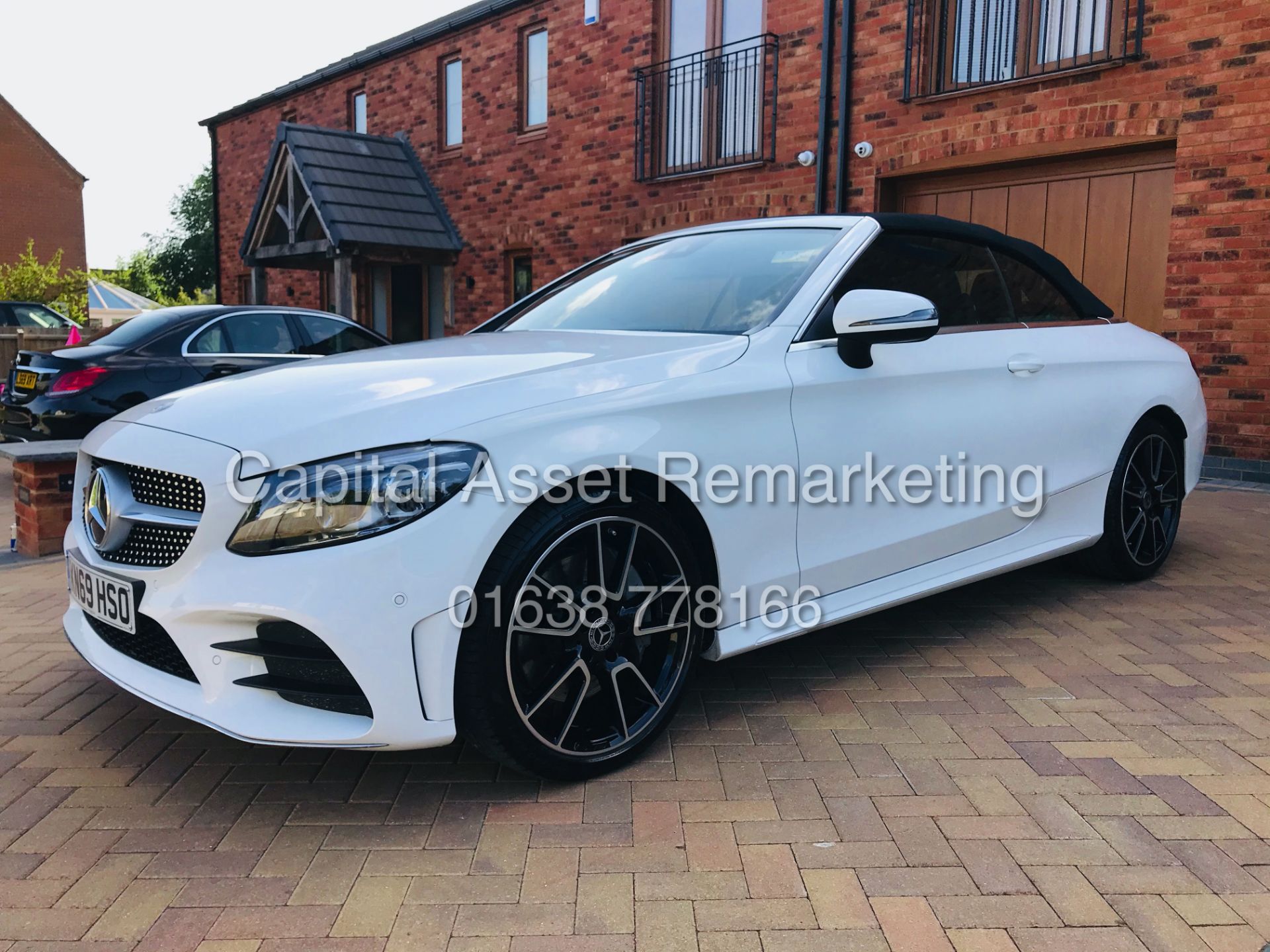 MERCEDES C300d 9G AUTO *AMG PREMUIM - CABRIOLET (2020 MODEL) SAT NAV (MASSIVE SPEC) *NO VAT* - Image 20 of 55