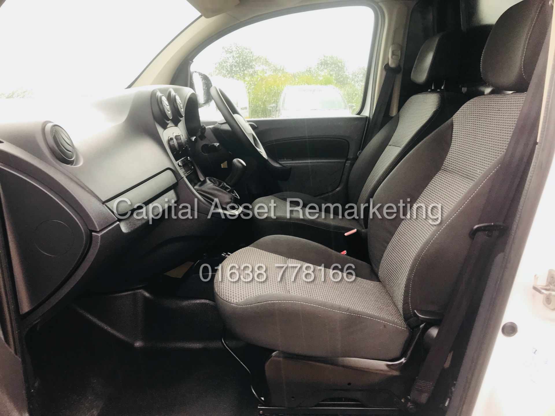 ON SALE MERCEDES CITAN 109CDI "BLUE-EFFICIENCY" LWB (2017 MODEL) SIDE LOADING DOOR *EURO 6* 1 OWNER - Image 18 of 21