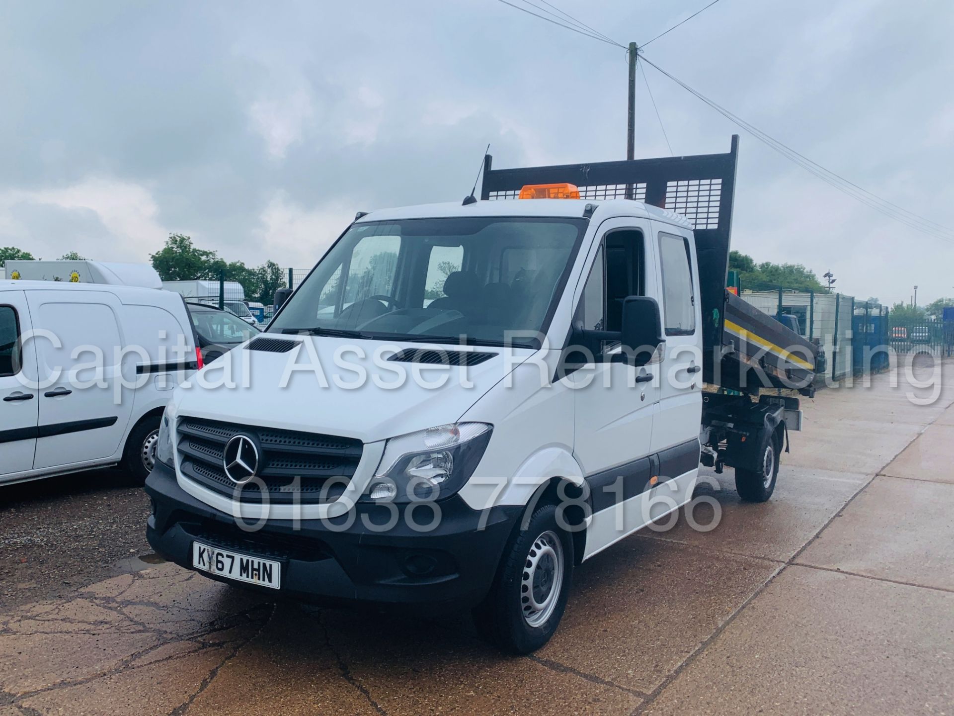 (On Sale) MERCEDES-BENZ 314 CDI *LWB - D/CAB TIPPER* (67 REG - EURO 6) '140 BHP - 6 SPEED' (1 OWNER) - Image 6 of 37