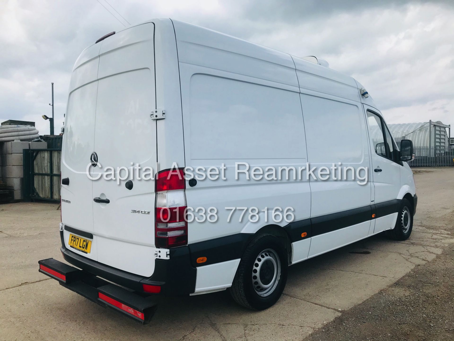 MERCEDES SPRINTER 314CDI "140BHP" FRIDGE / FREEZER VAN (17 REG) OVERNIGHT STAND-BY *EURO 6* - Image 10 of 21