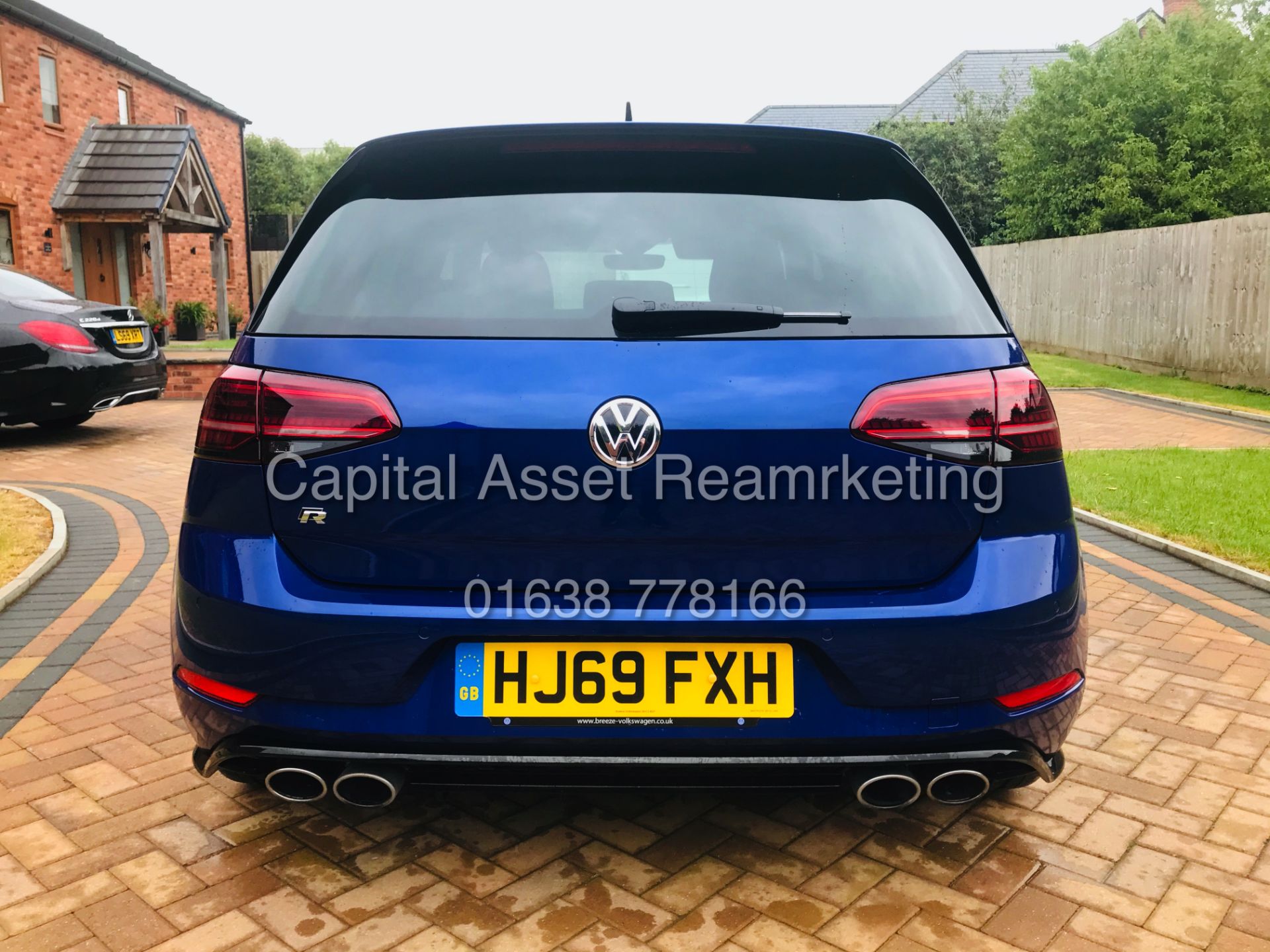 (ON SALE) VOLKSWAGEN GOLF "R" DSG AUTO "300BHP!!" 5DR (2020 MODEL) GREAT SPEC - SAT NAV - 1 OWNER - Image 12 of 38