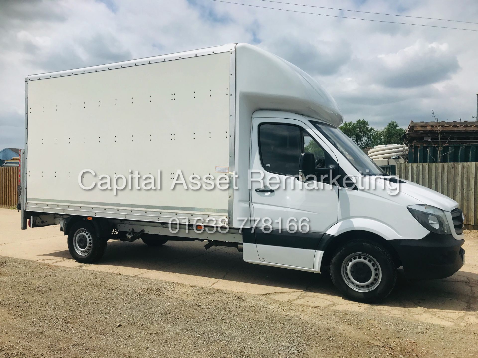 ON SALE MERCEDES SPRINTER 313CDI "130BHP" LWB / 14 FOOT LUTON BOX VAN (16 REG) - ELECTRIC TAIL LIFT