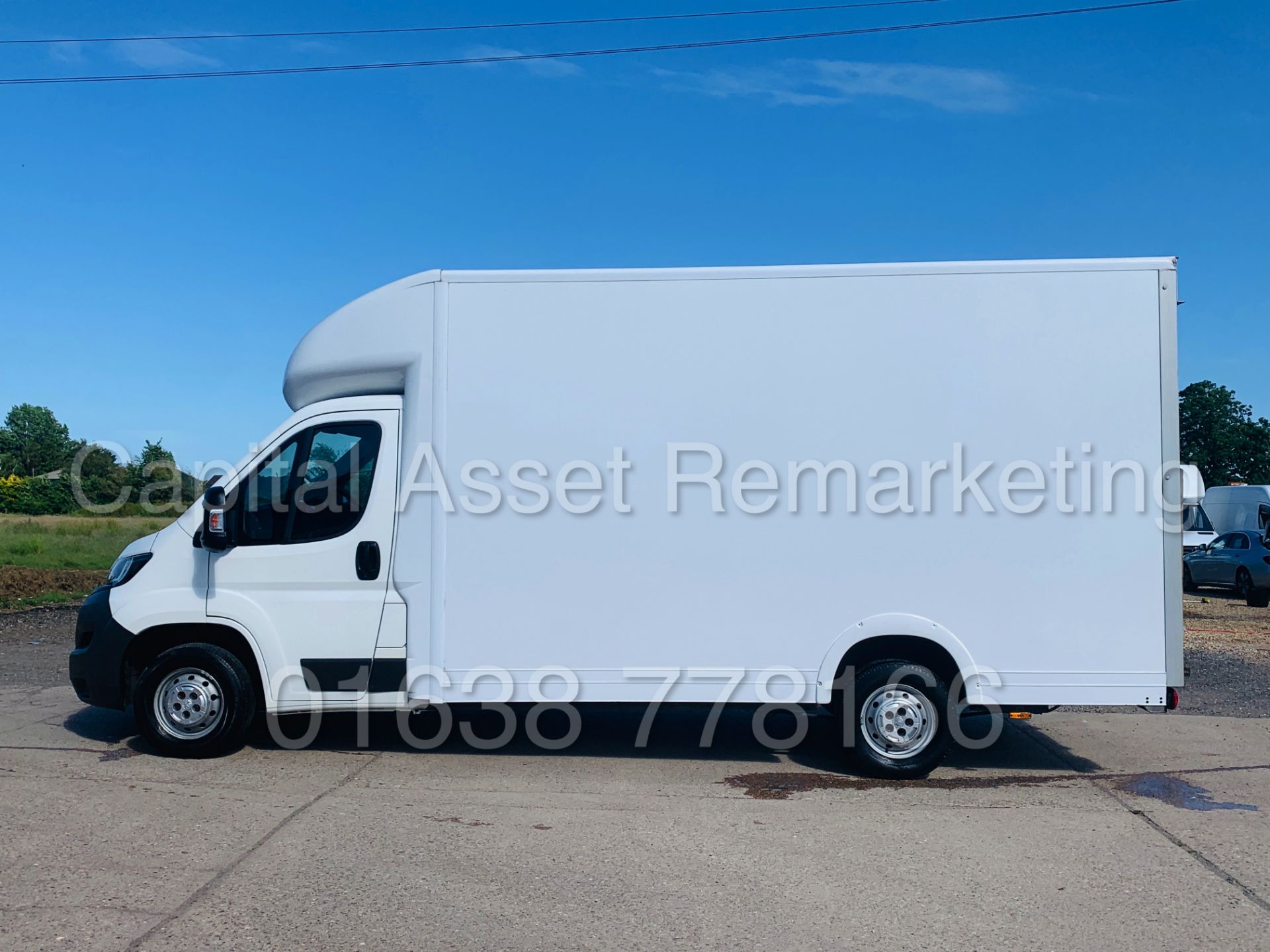 (On Sale) PEUGEOT BOXER *LWB- LO-LOADER / LUTON* (2017 - EURO 6) '2.2 HDI - 6 SPEED' (1 OWNER) - Image 8 of 37