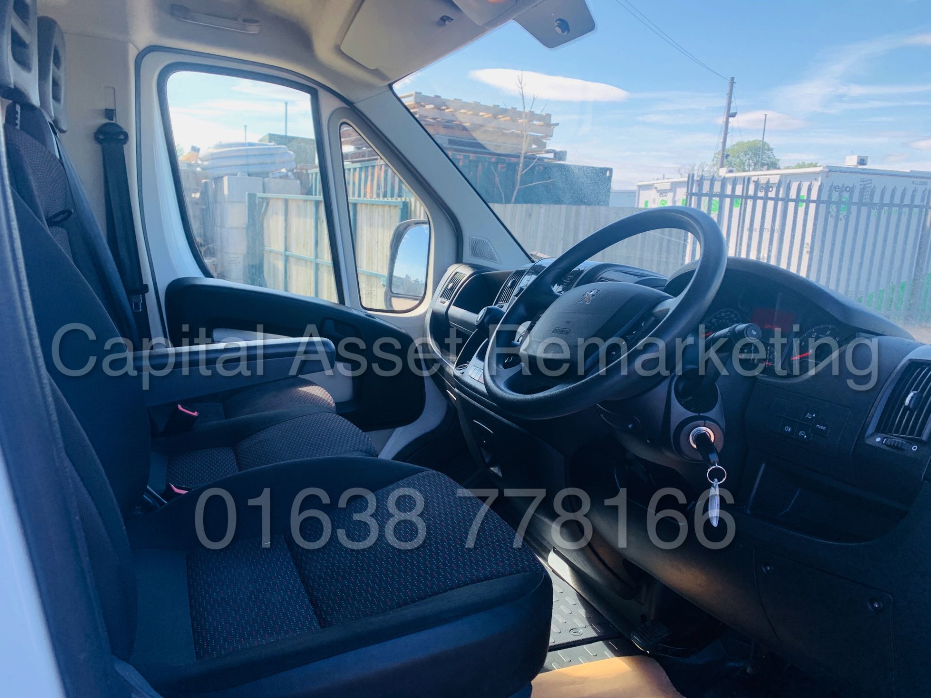 (On Sale) PEUGEOT BOXER *LWB- LO-LOADER / LUTON* (2017 - EURO 6) '2.2 HDI - 6 SPEED' (1 OWNER) - Image 27 of 37