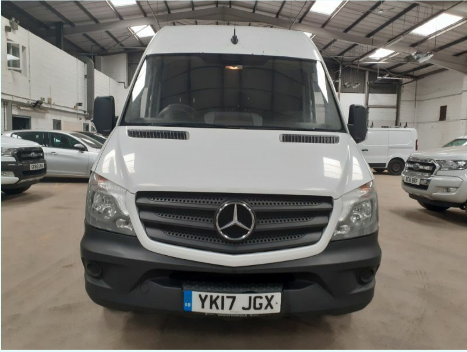 (On Sale) MERCEDES-BENZ SPRINTER 314 CDI *LWB HI-ROOF* (2017 - EURO 6) '140 BHP-6 SPEED' *TAIL-LIFT* - Image 2 of 10