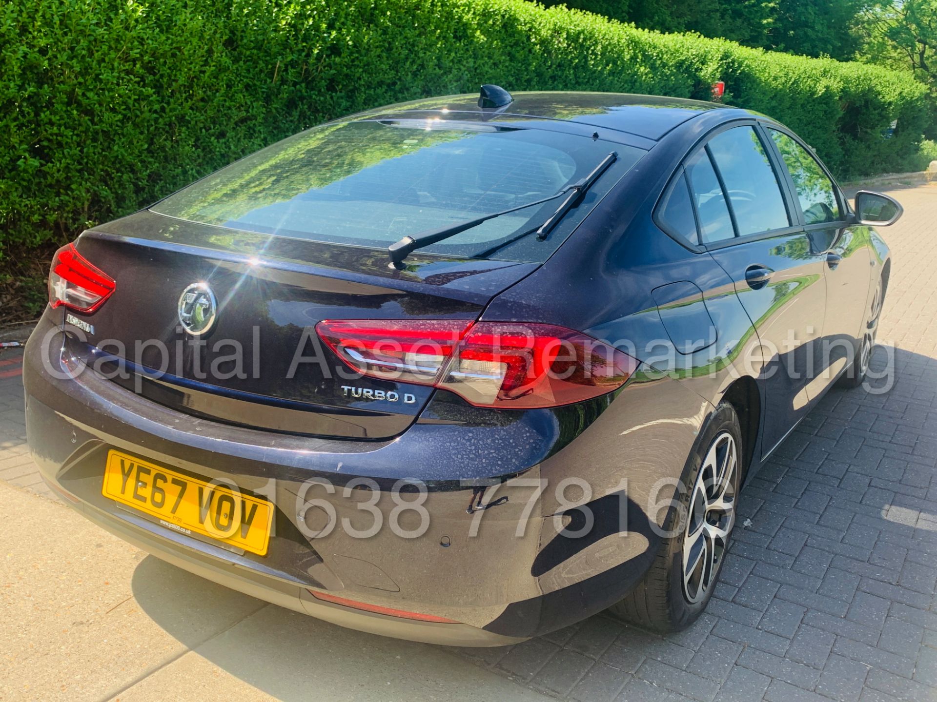 (On Sale) VAUXHALL INSIGNIA *DESIGN NAV* 5 DOOR (2018 - EURO 6 MODEL) '1.6 CDTI - 6 SPEED' (1 OWNER) - Image 8 of 42