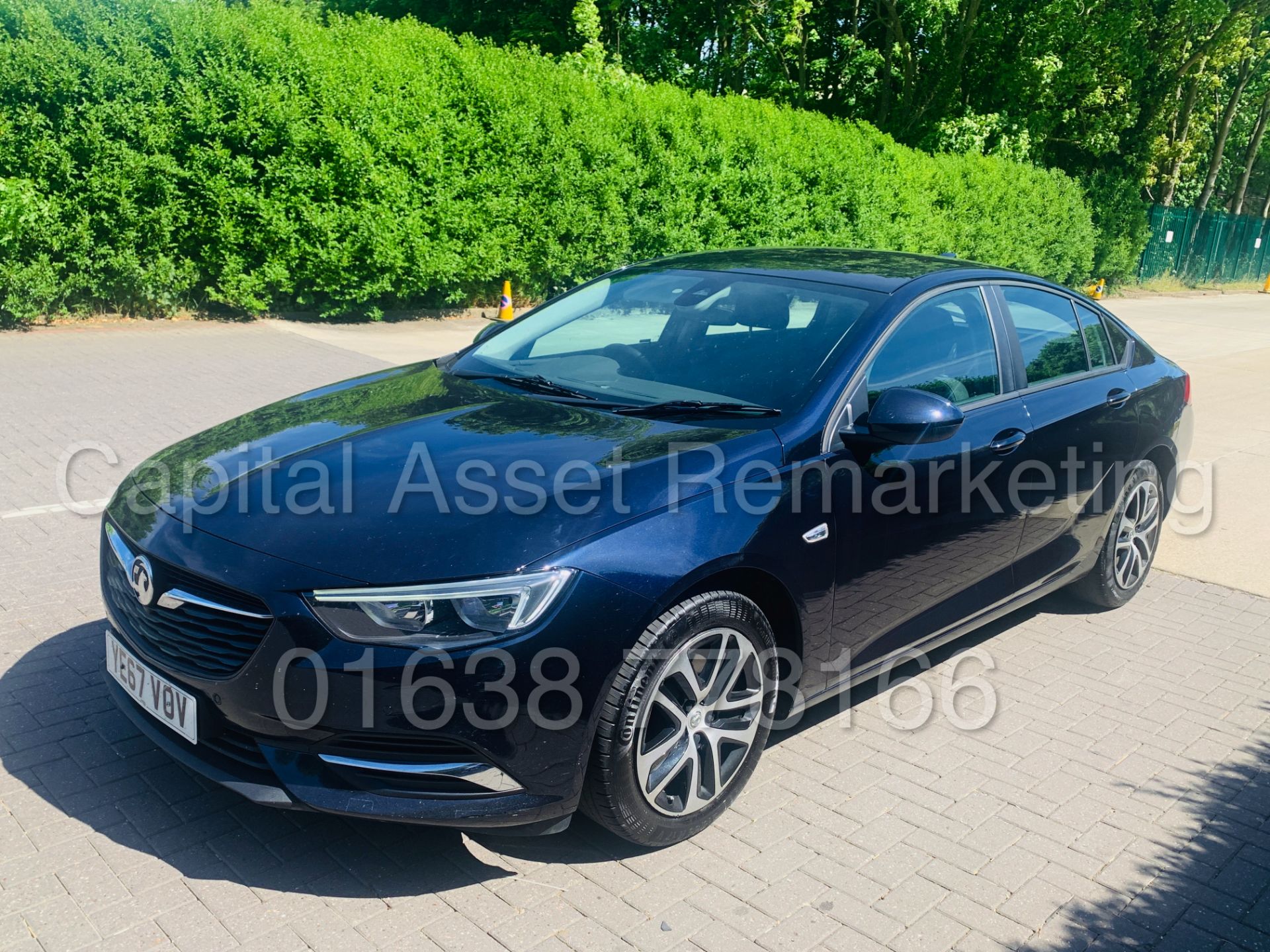 (On Sale) VAUXHALL INSIGNIA *DESIGN NAV* 5 DOOR (2018 - EURO 6 MODEL) '1.6 CDTI - 6 SPEED' (1 OWNER)