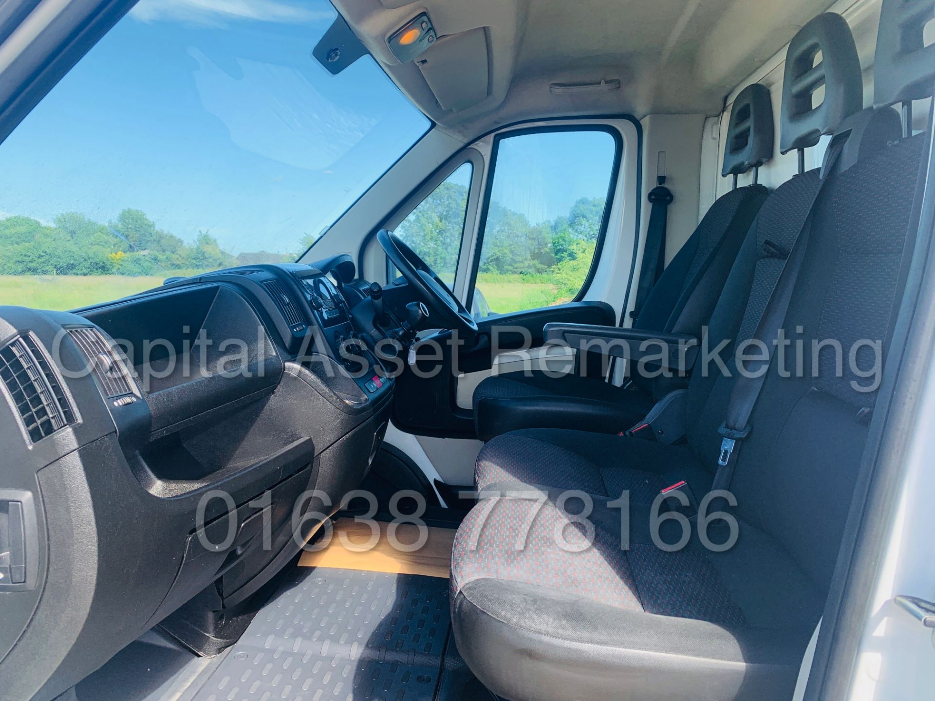 (On Sale) PEUGEOT BOXER *LWB- LO-LOADER / LUTON* (2017 - EURO 6) '2.2 HDI - 6 SPEED' (1 OWNER) - Image 20 of 37