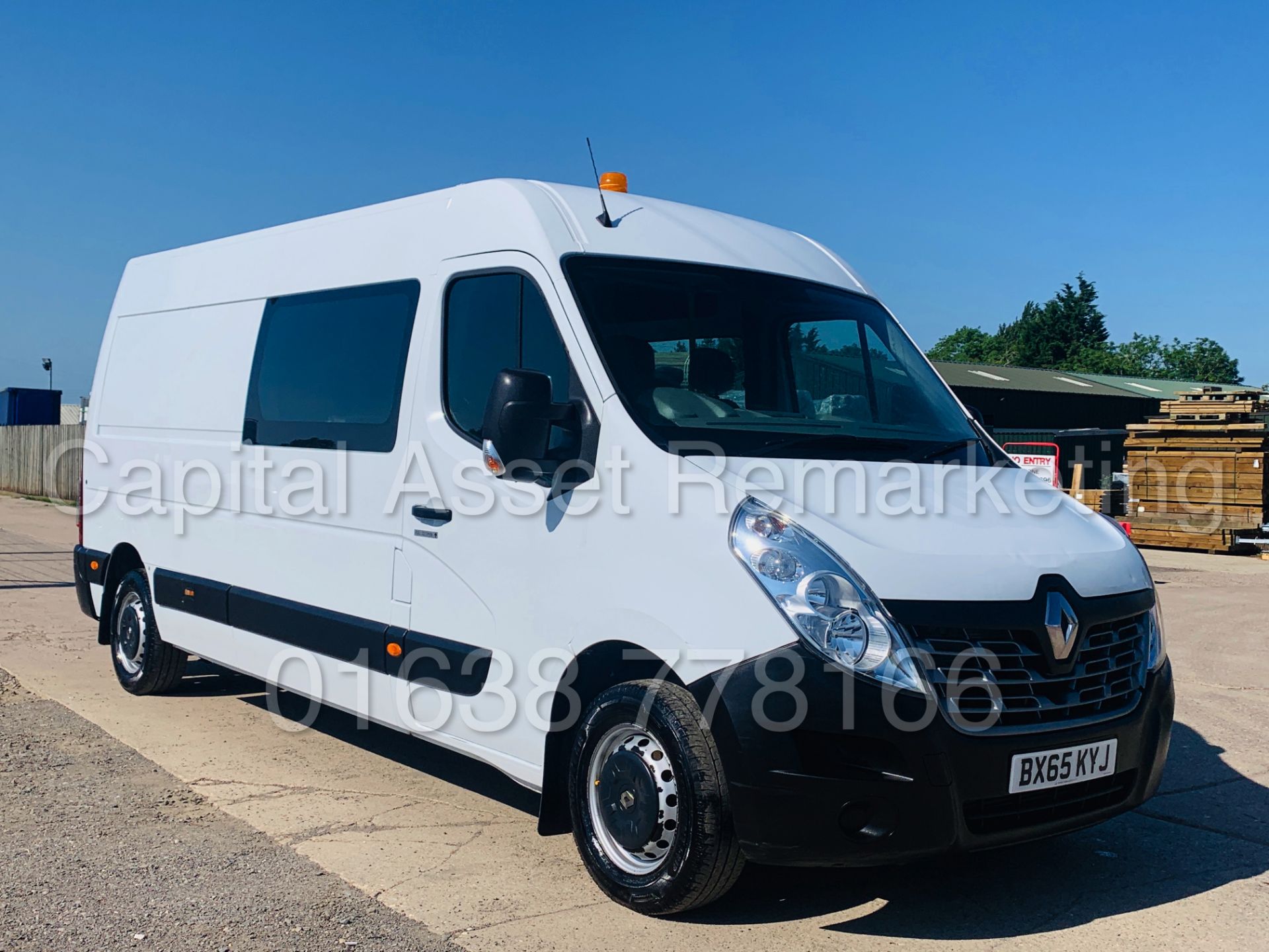 (On Sale) RENAULT MASTER LM35 *LWB HI-ROOF* 9 SEATER VAN (2016) '2.3 DCI - 6 SPEED' **36,000 MILES** - Image 12 of 36