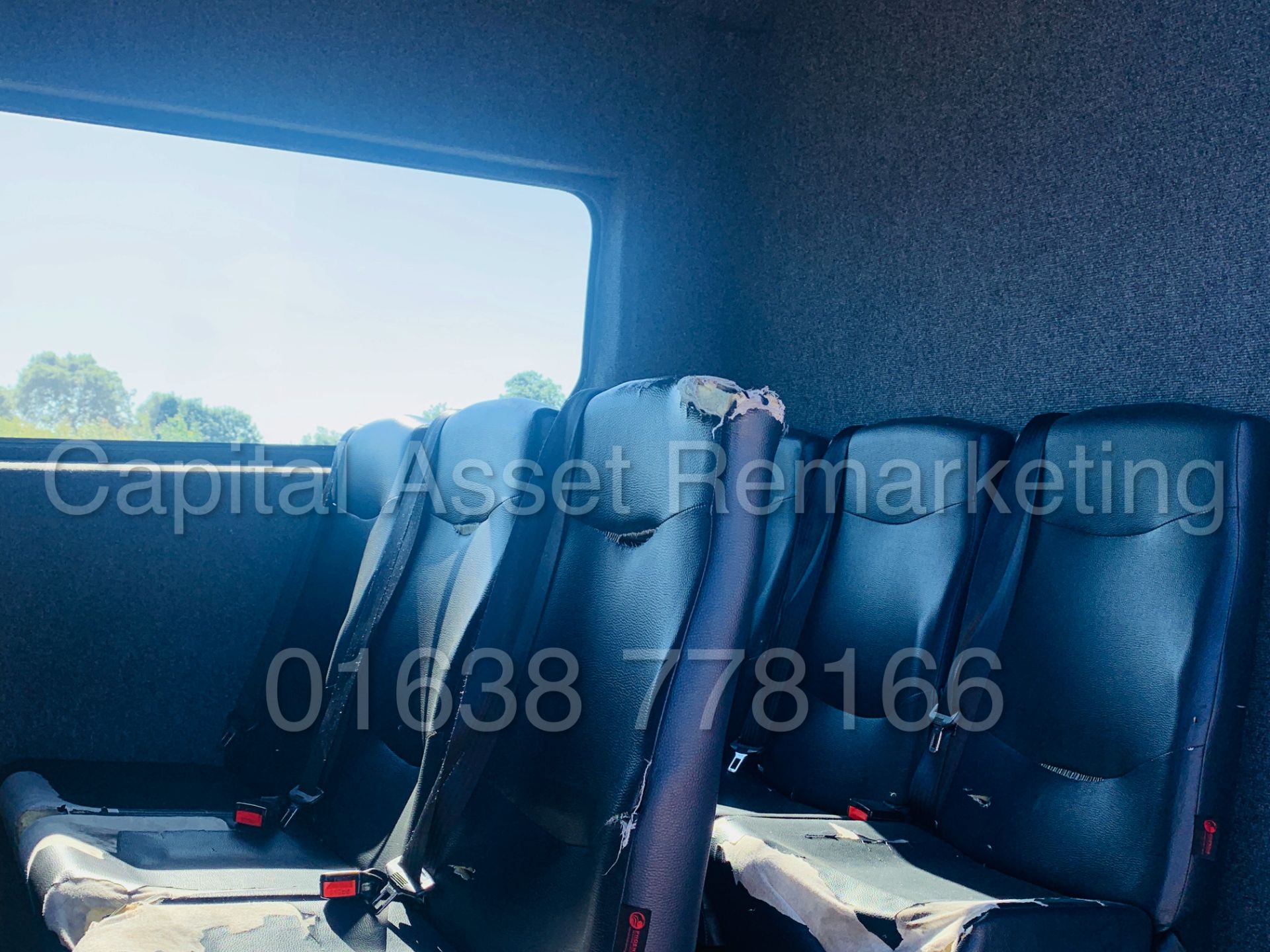 (On Sale) RENAULT MASTER LM35 *LWB HI-ROOF* 9 SEATER VAN (2016) '2.3 DCI - 6 SPEED' **36,000 MILES** - Image 21 of 36