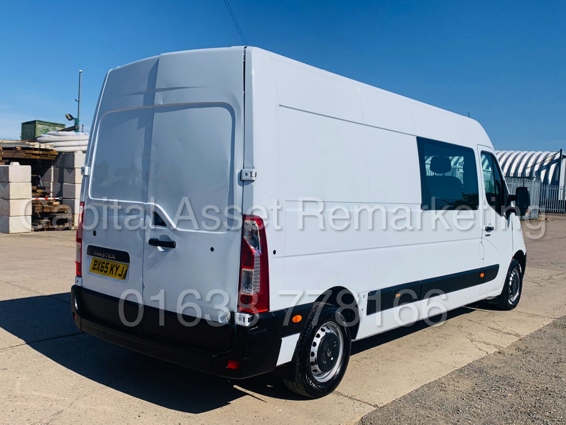 (On Sale) RENAULT MASTER LM35 *LWB HI-ROOF* 9 SEATER VAN (2016) '2.3 DCI - 6 SPEED' **36,000 MILES** - Image 7 of 36