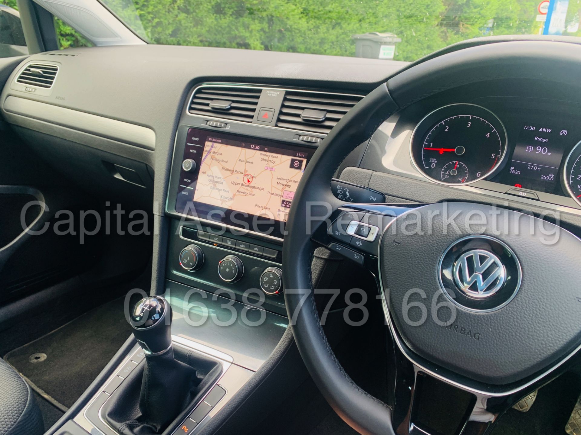 (On Sale) VOLKSWAGEN GOLF *5 DOOR HATCHBACK* (69 REG) 'TDI -STOP/START' *SAT NAV* (1 OWNER FROM NEW) - Image 38 of 49