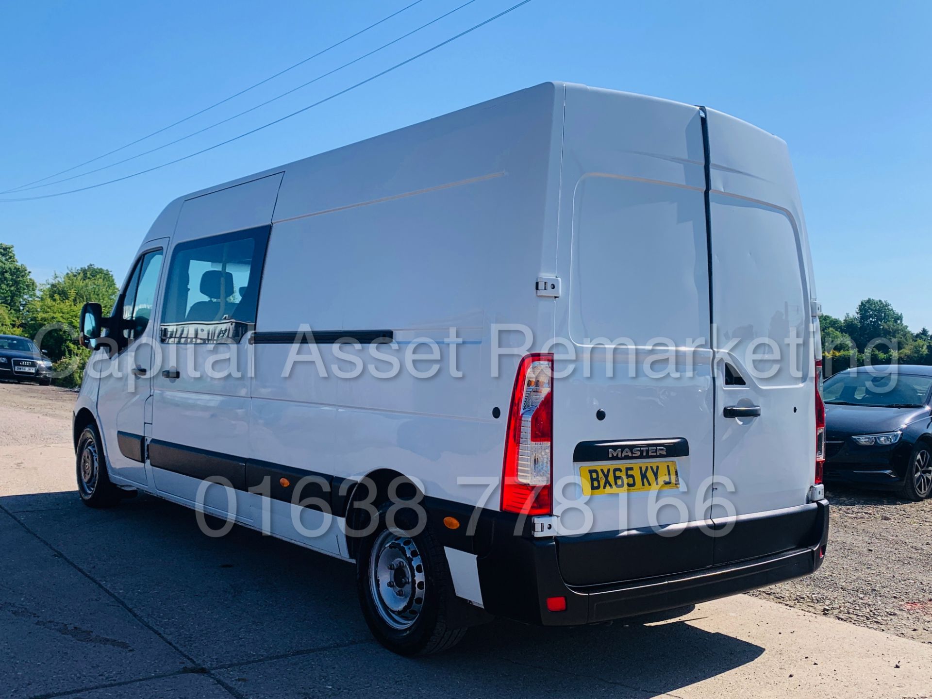 (On Sale) RENAULT MASTER LM35 *LWB HI-ROOF* 9 SEATER VAN (2016) '2.3 DCI - 6 SPEED' **36,000 MILES** - Image 5 of 36