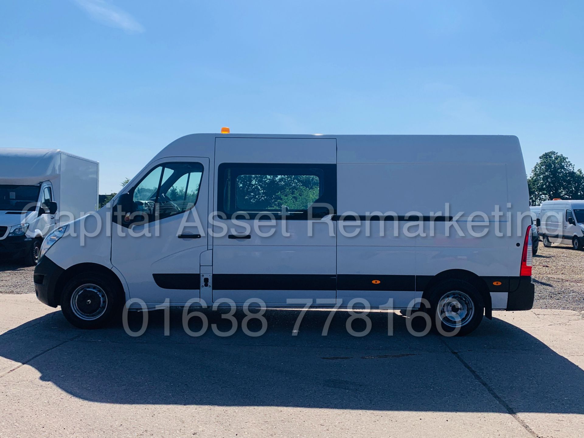 (On Sale) RENAULT MASTER LM35 *LWB HI-ROOF* 9 SEATER VAN (2016) '2.3 DCI - 6 SPEED' **36,000 MILES** - Image 4 of 36