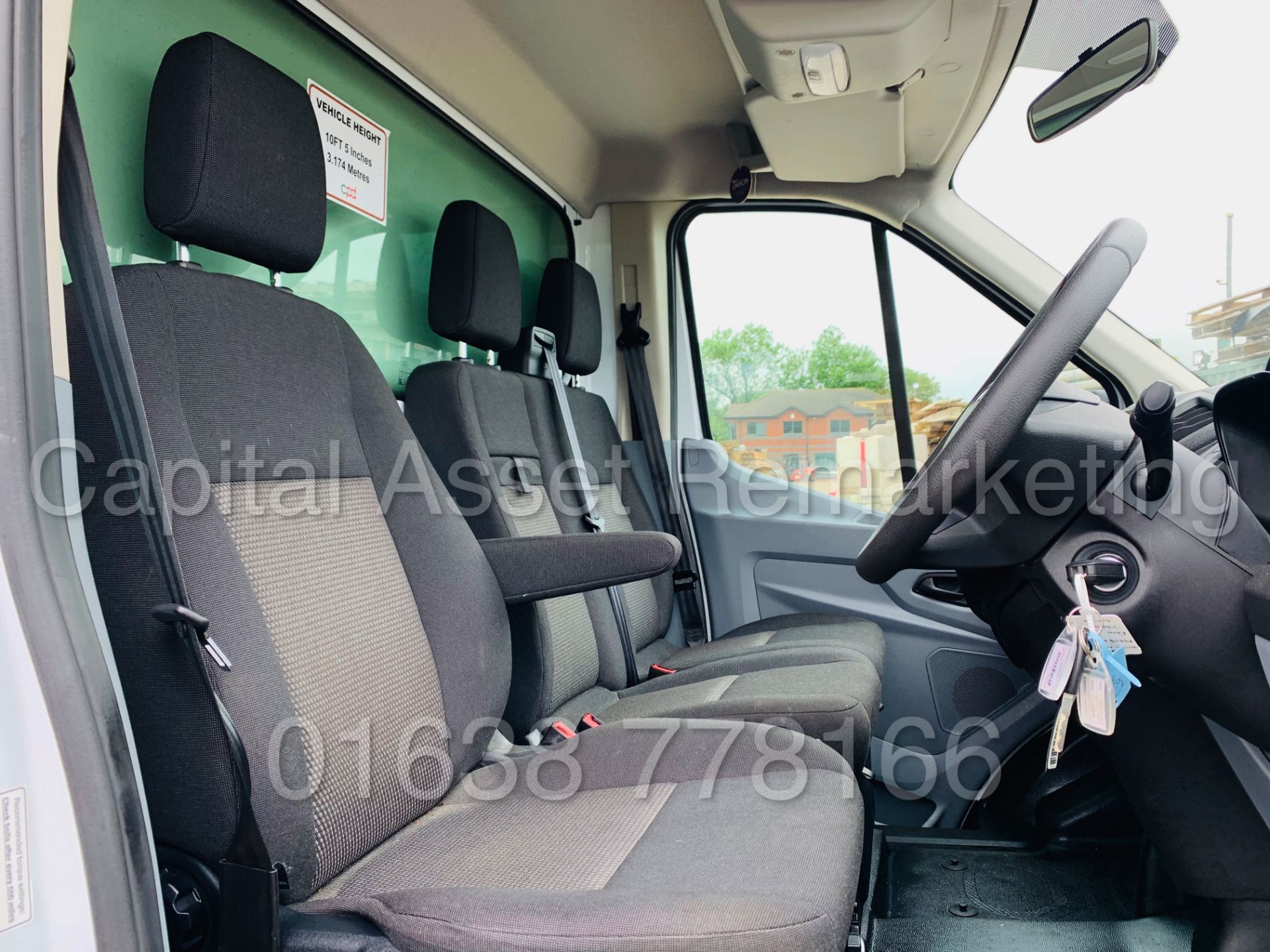 FORD TRANSIT T350 *LWB -LUTON / BOX VAN* (2018 - EURO 6) '2.0 TDCI - 130 BHP - 6 SPEED' *8000 MILES* - Image 25 of 40