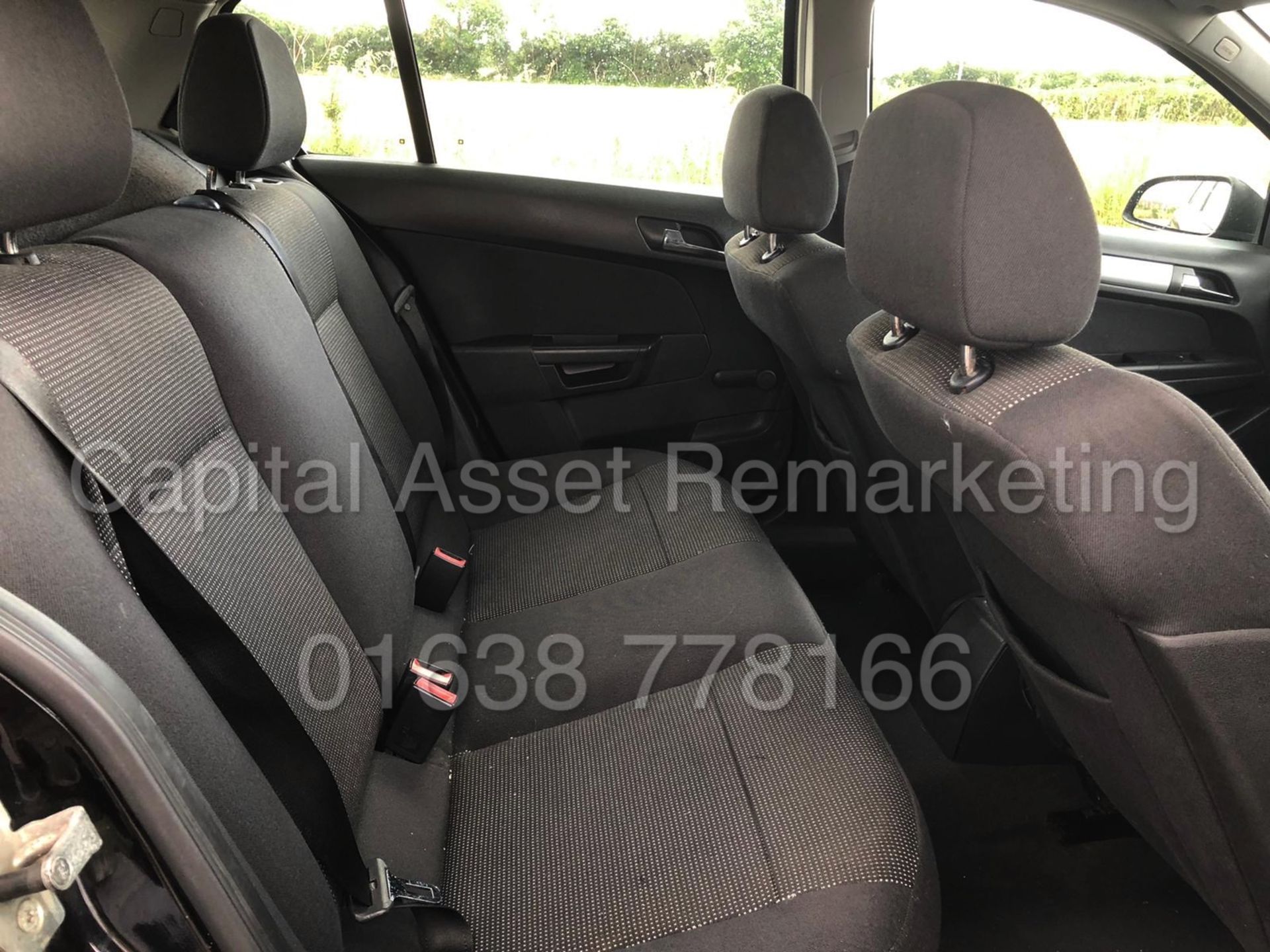 On Sale VAUXHALL ASTRA *SXI TWINPORT* HATCHBACK (2007) '1.4 PETROL' *AIR CON* (NO VAT) - Image 9 of 16