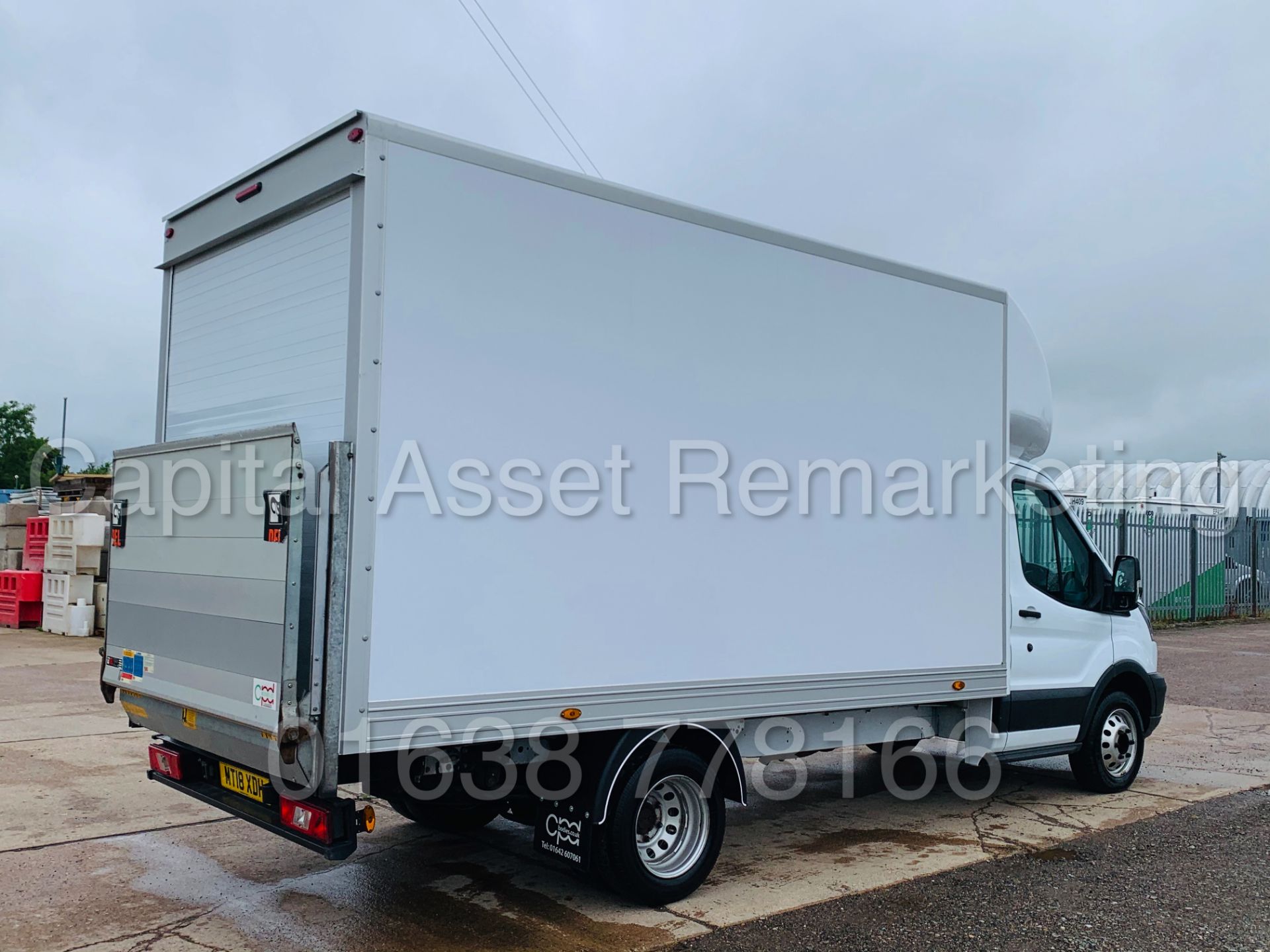 FORD TRANSIT T350 *LWB -LUTON / BOX VAN* (2018 - EURO 6) '2.0 TDCI - 130 BHP - 6 SPEED' *8000 MILES* - Image 13 of 40