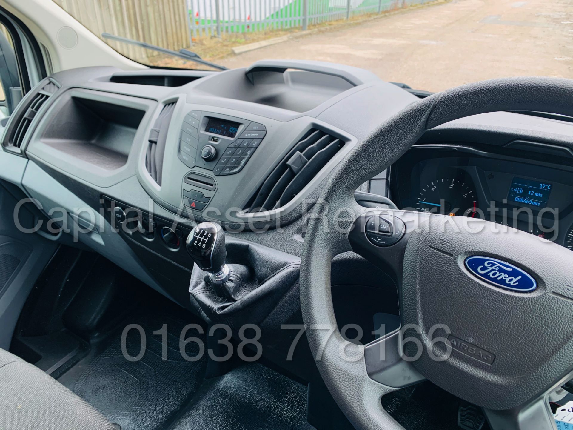 FORD TRANSIT T350 *LWB -LUTON / BOX VAN* (2018 - EURO 6) '2.0 TDCI - 130 BHP - 6 SPEED' *8000 MILES* - Image 31 of 40