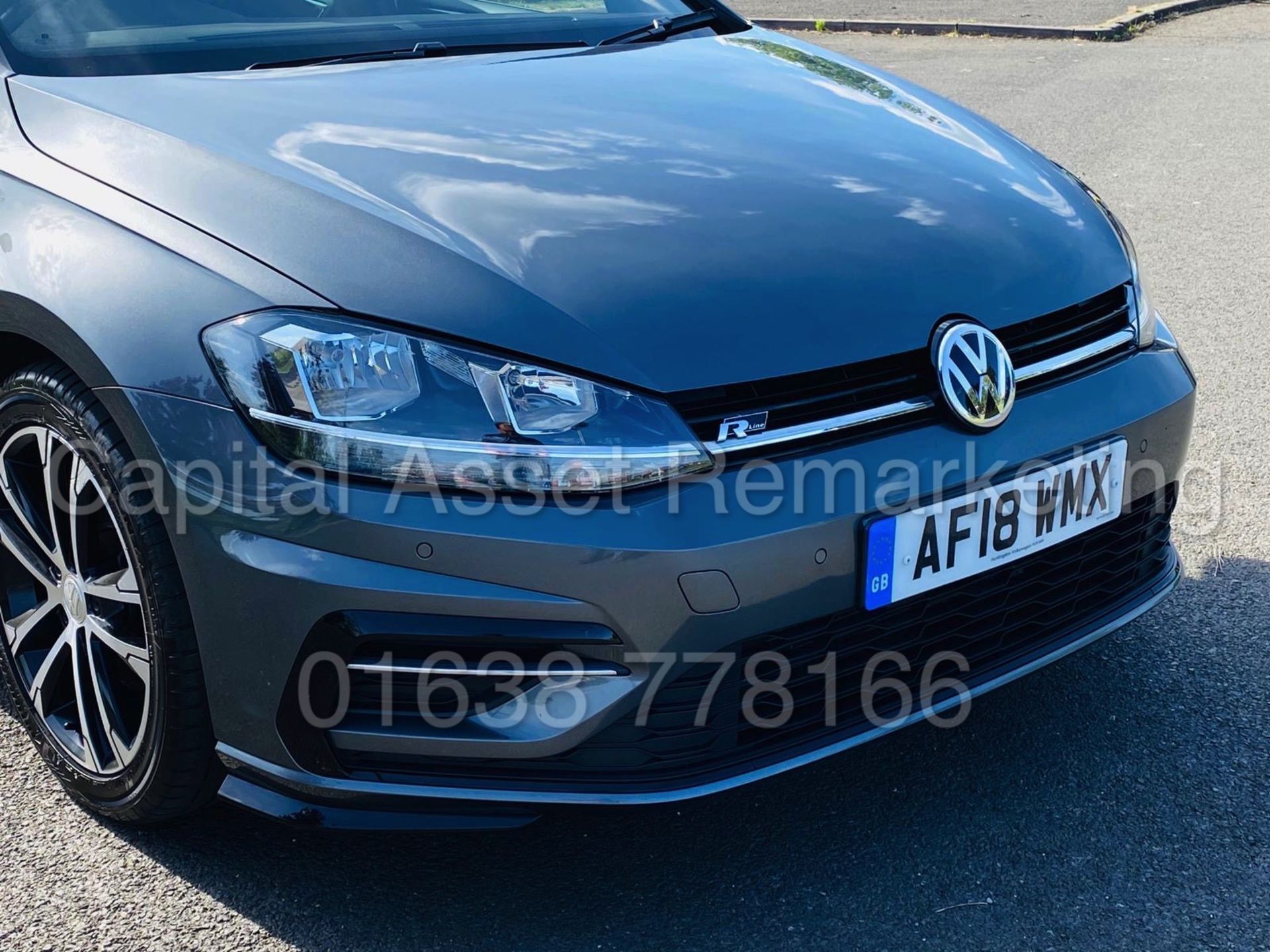 VOLKSWAGEN GOLF *R-LINE EDITION* 5 DOOR (2018) '2.0 TDI - 150 BHP - 6 SPEED' (1 OWNER) - Image 16 of 50