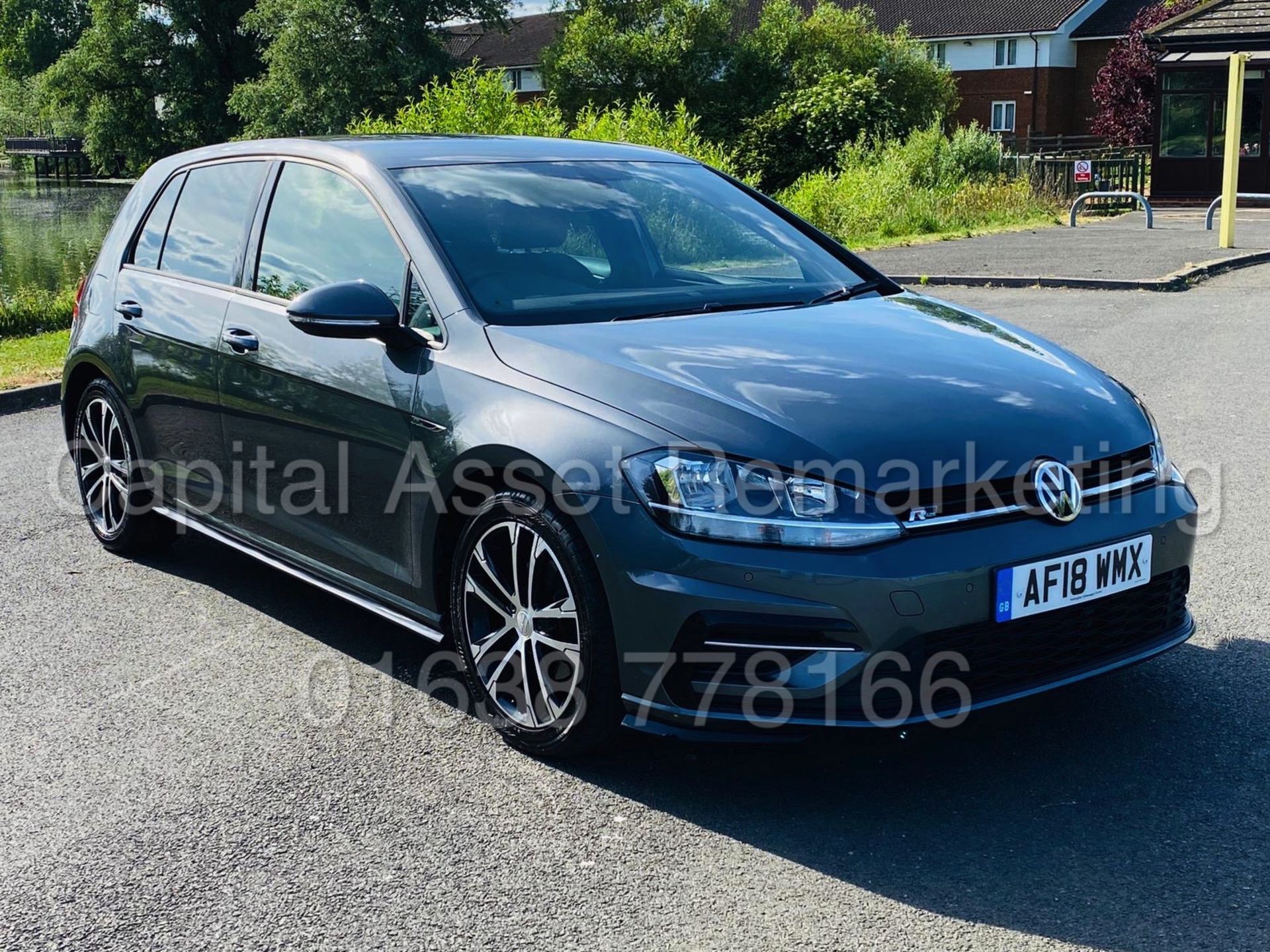 VOLKSWAGEN GOLF *R-LINE EDITION* 5 DOOR (2018) '2.0 TDI - 150 BHP - 6 SPEED' (1 OWNER) - Image 12 of 50