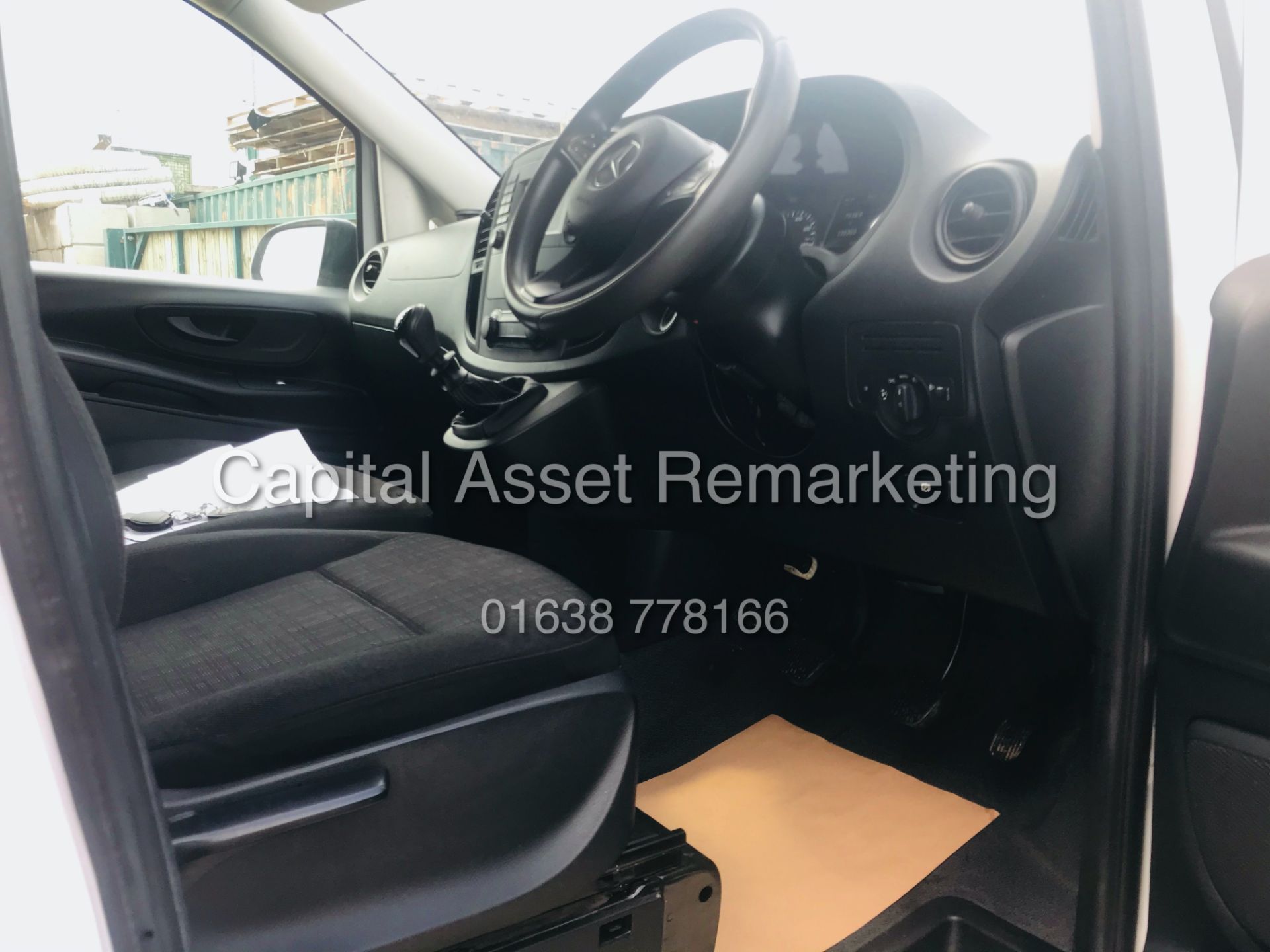 MERCEDES VITO 111CDI LWB (2017 MODEL) 1 OWNER FSH *AIR CON* FULL ELEC PACK *EURO 6 / ULEZ COMPLIANT* - Image 14 of 25