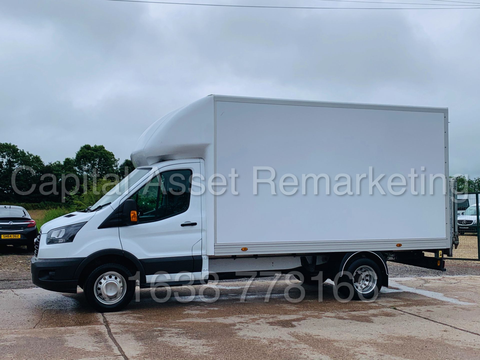 FORD TRANSIT T350 *LWB -LUTON / BOX VAN* (2018 - EURO 6) '2.0 TDCI - 130 BHP - 6 SPEED' *8000 MILES* - Image 8 of 40