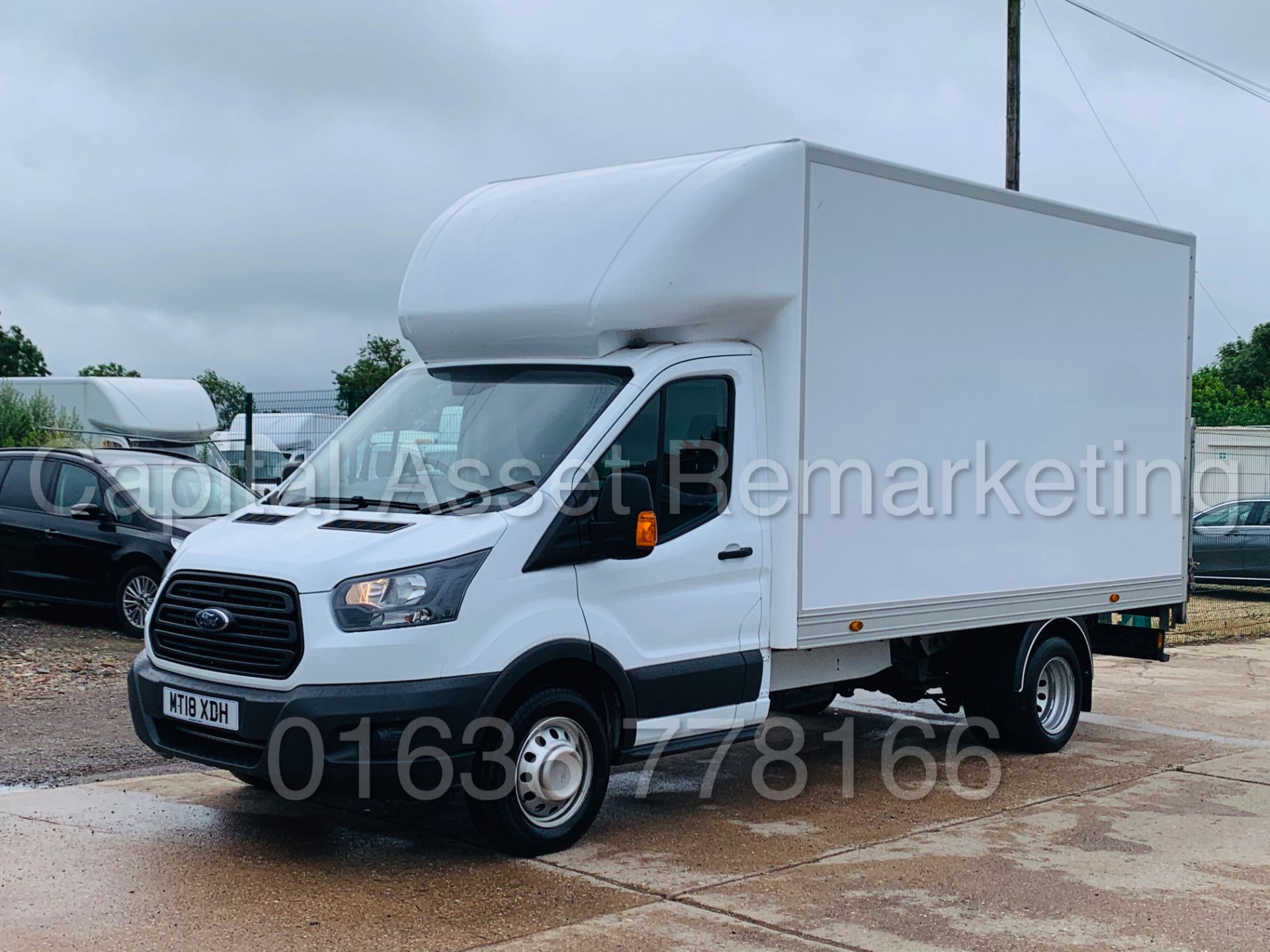 FORD TRANSIT T350 *LWB -LUTON / BOX VAN* (2018 - EURO 6) '2.0 TDCI - 130 BHP - 6 SPEED' *8000 MILES* - Image 6 of 40