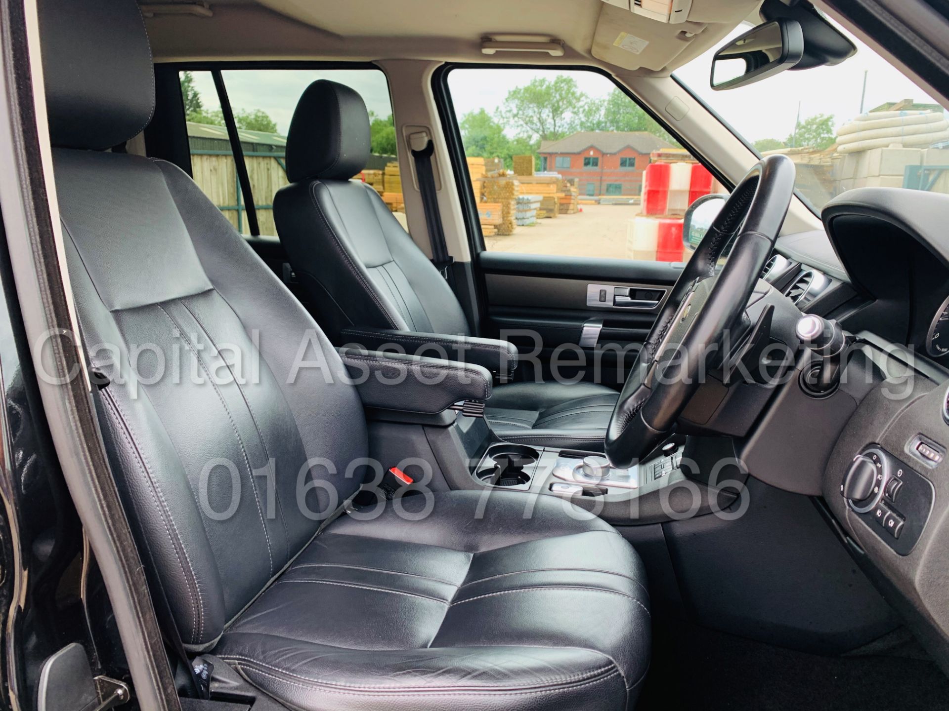 (On Sale) LAND ROVER DISCOVERY 4 *SE TECH* 7 SEATER SUV (2016) '3.0 SDV6 - 8 SPEED AUTO' (1 OWNER) - Image 35 of 53